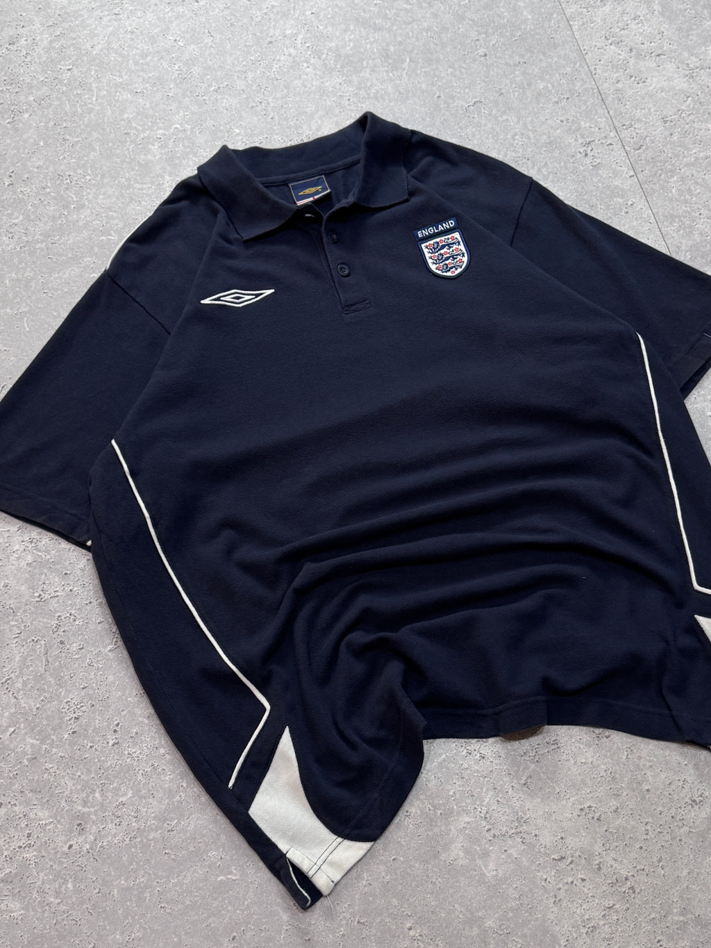 Vintage 2000s Umbro X England Football Polo Shirt (XL)
