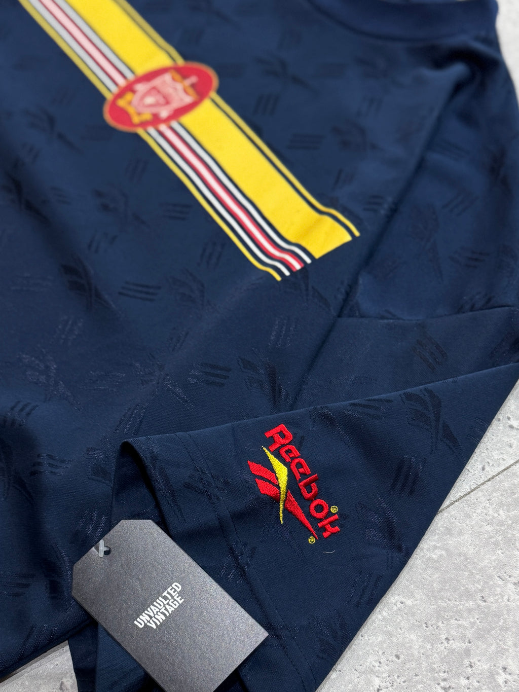 Vintage 90s Reebok X Liverpool FC Training Tee (XL)