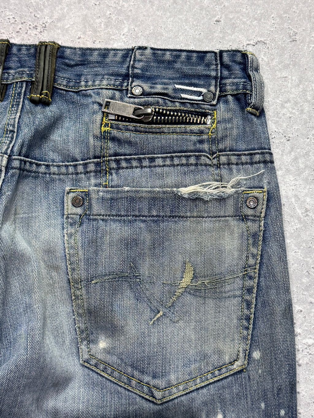 Vintage Y2K Diesel Denim Jeans (32”)