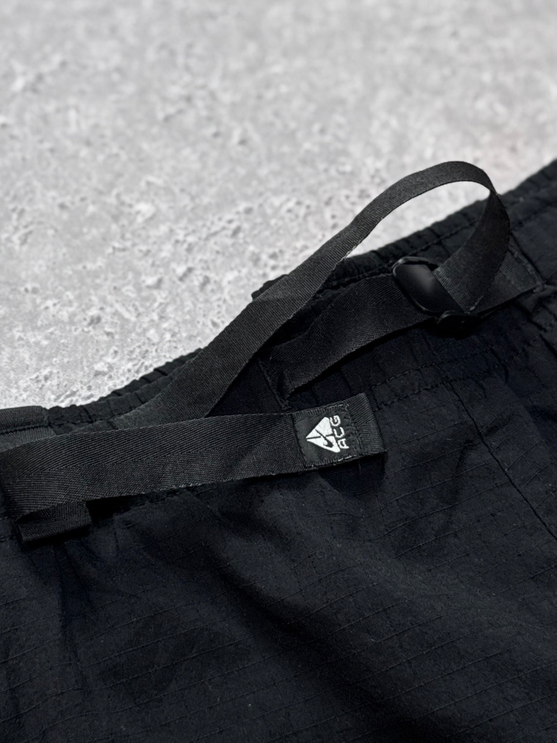 Vintage Nike ACG Trail Hiking Shorts (XL)