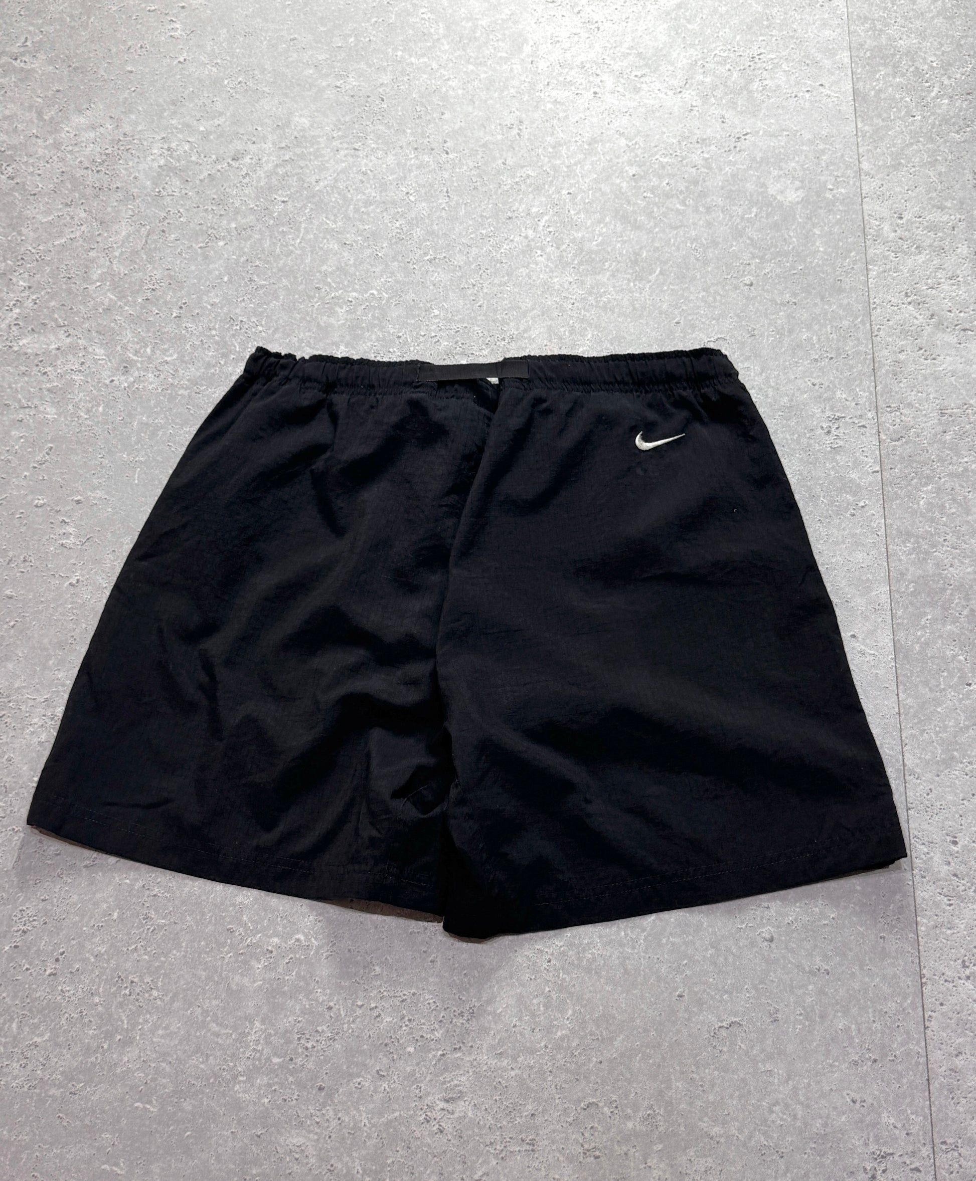 Vintage Nike ACG Trail Hiking Shorts (XL)