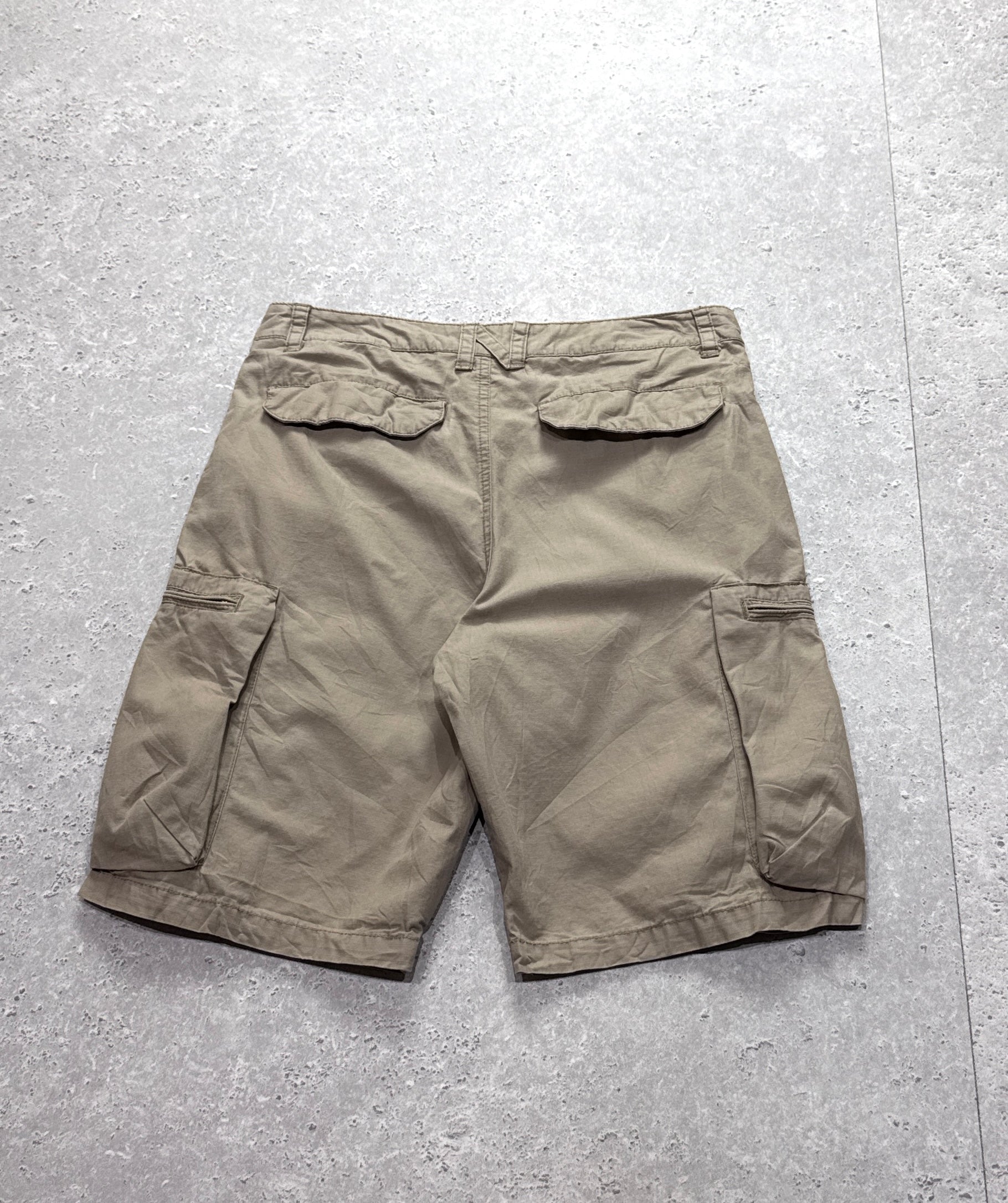 Vintage 2000s Nike Cargo Shorts (M)