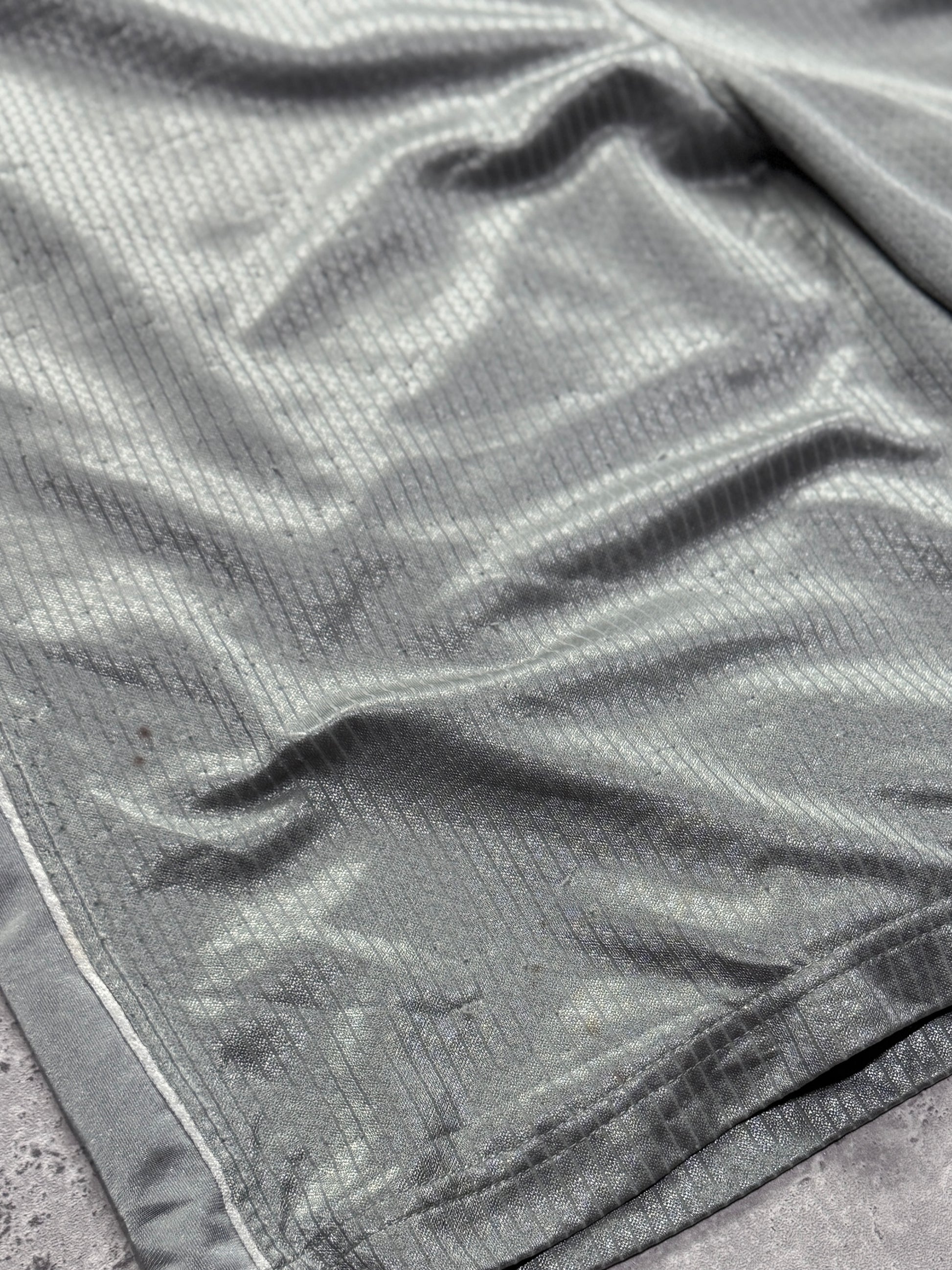 Vintage 2000s Nike Basketball Shorts (L)