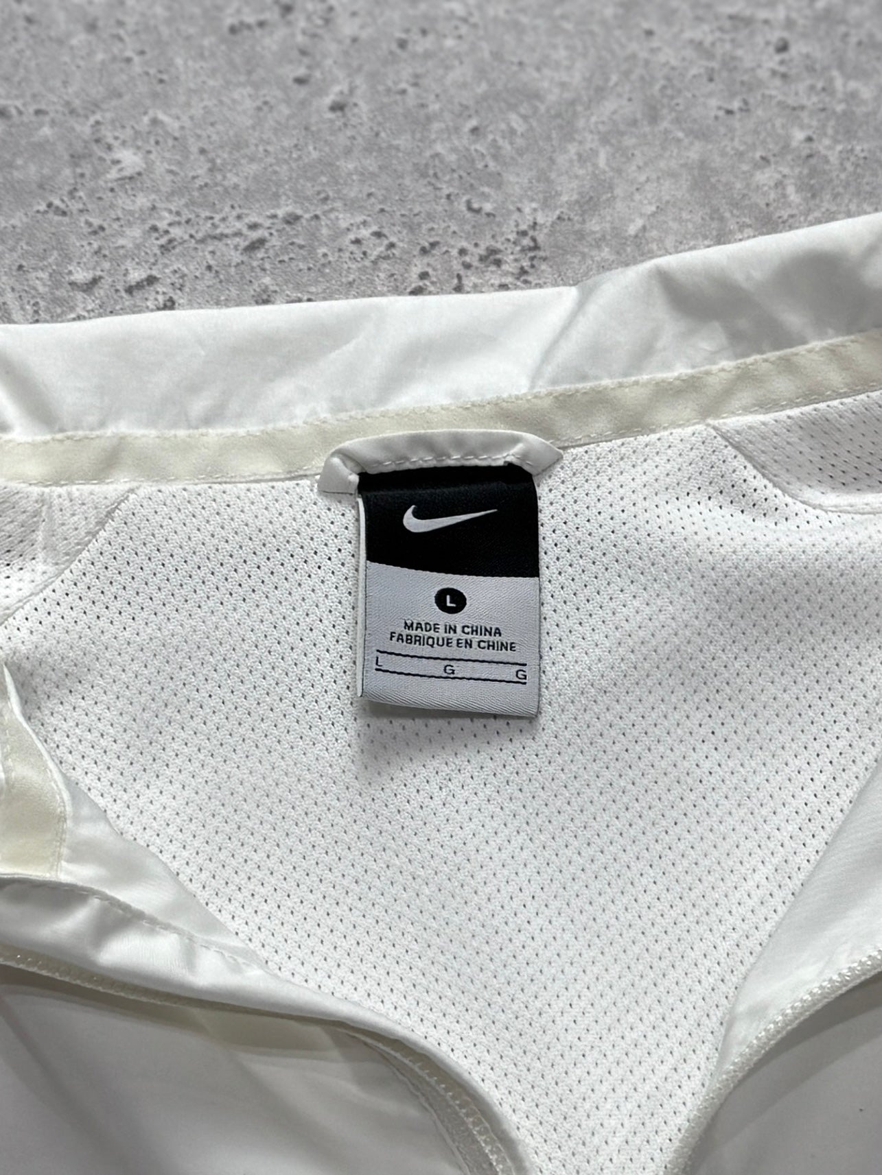 Vintage 2000s Nike X Manchester United Football Windbreaker Jacket (L)
