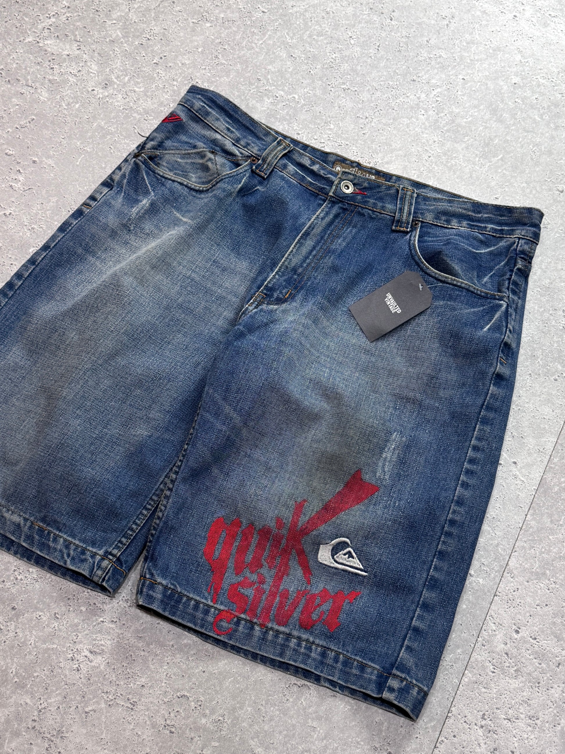 Vintage Y2K Quiksilver Denim Jorts (36”)