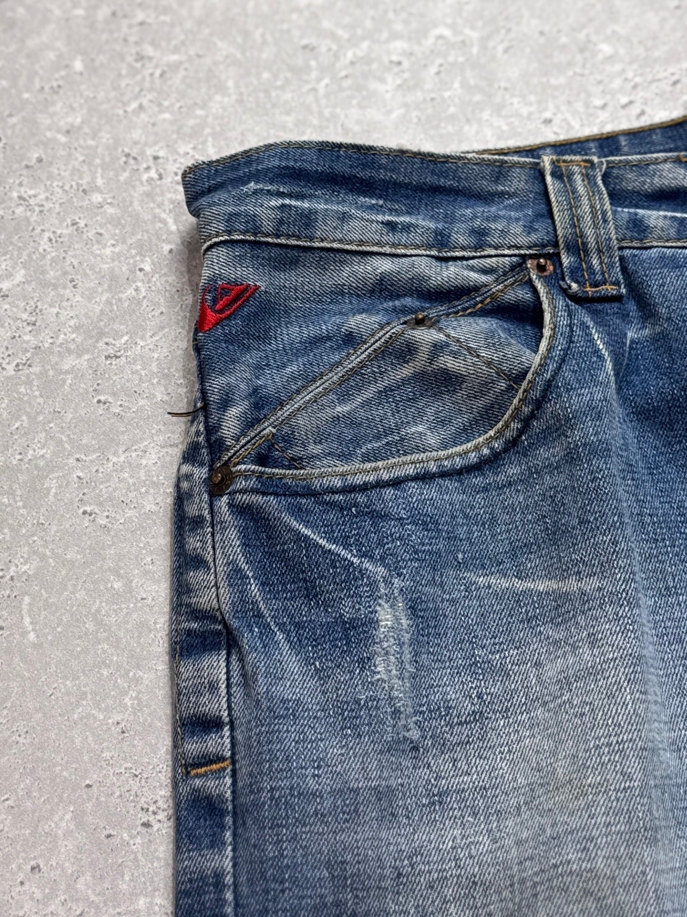 Vintage Y2K Quiksilver Denim Jorts (36”)
