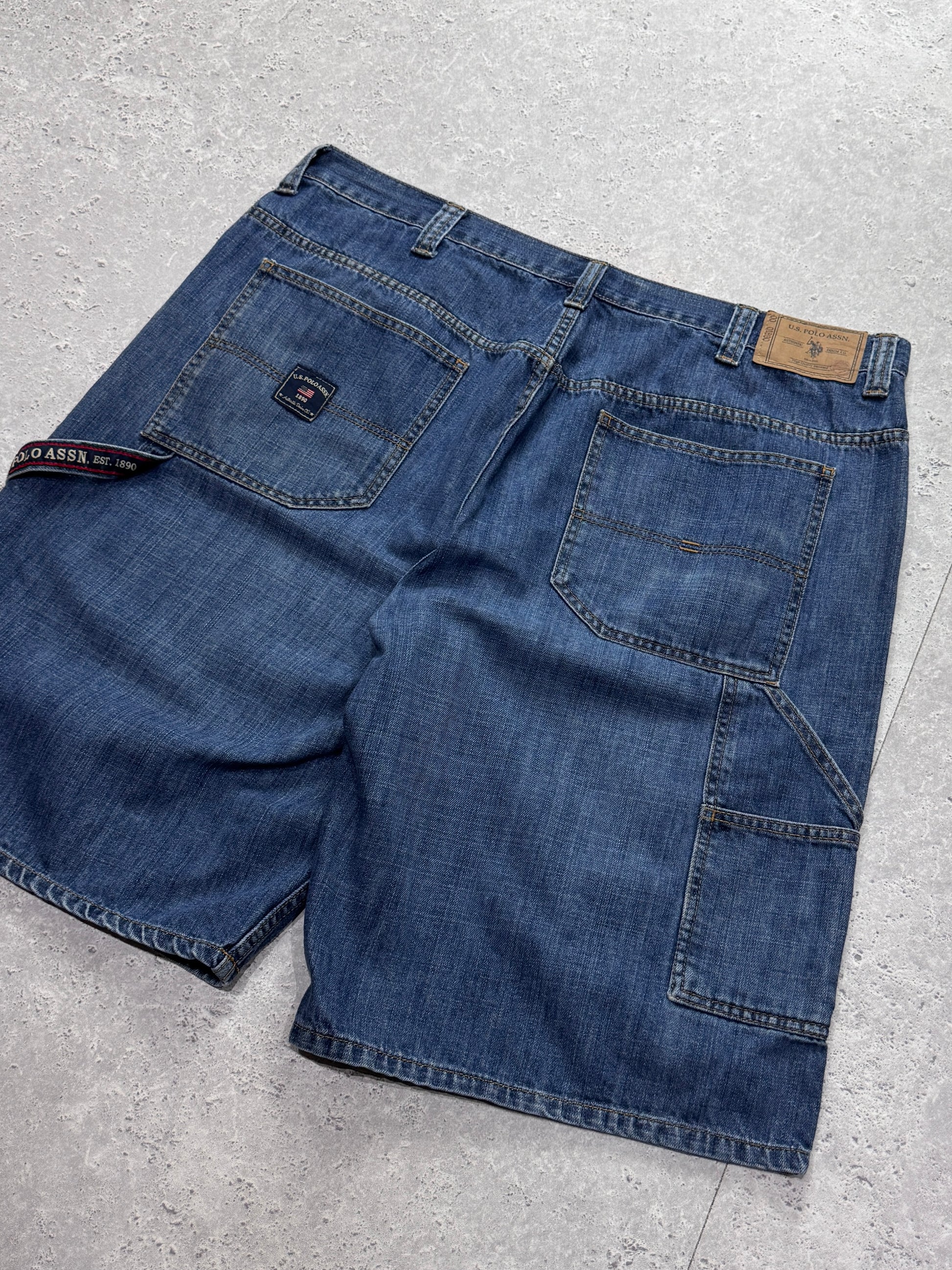 Vintage 2000s US Polo Assn Carpenter Jorts (40”)