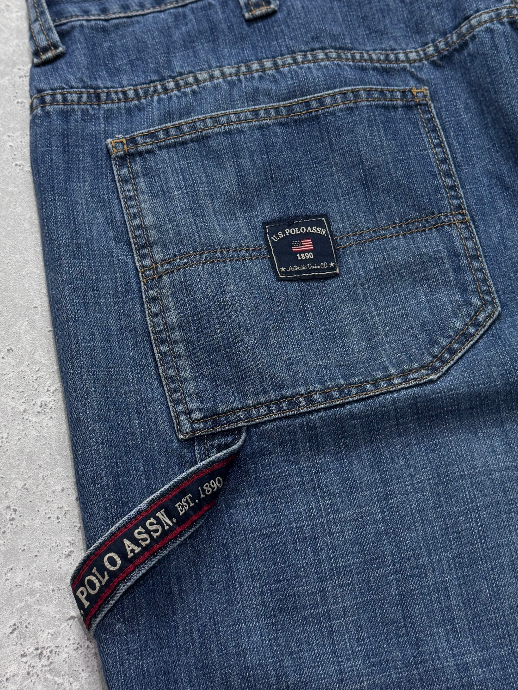 Vintage 2000s US Polo Assn Carpenter Jorts (40”)