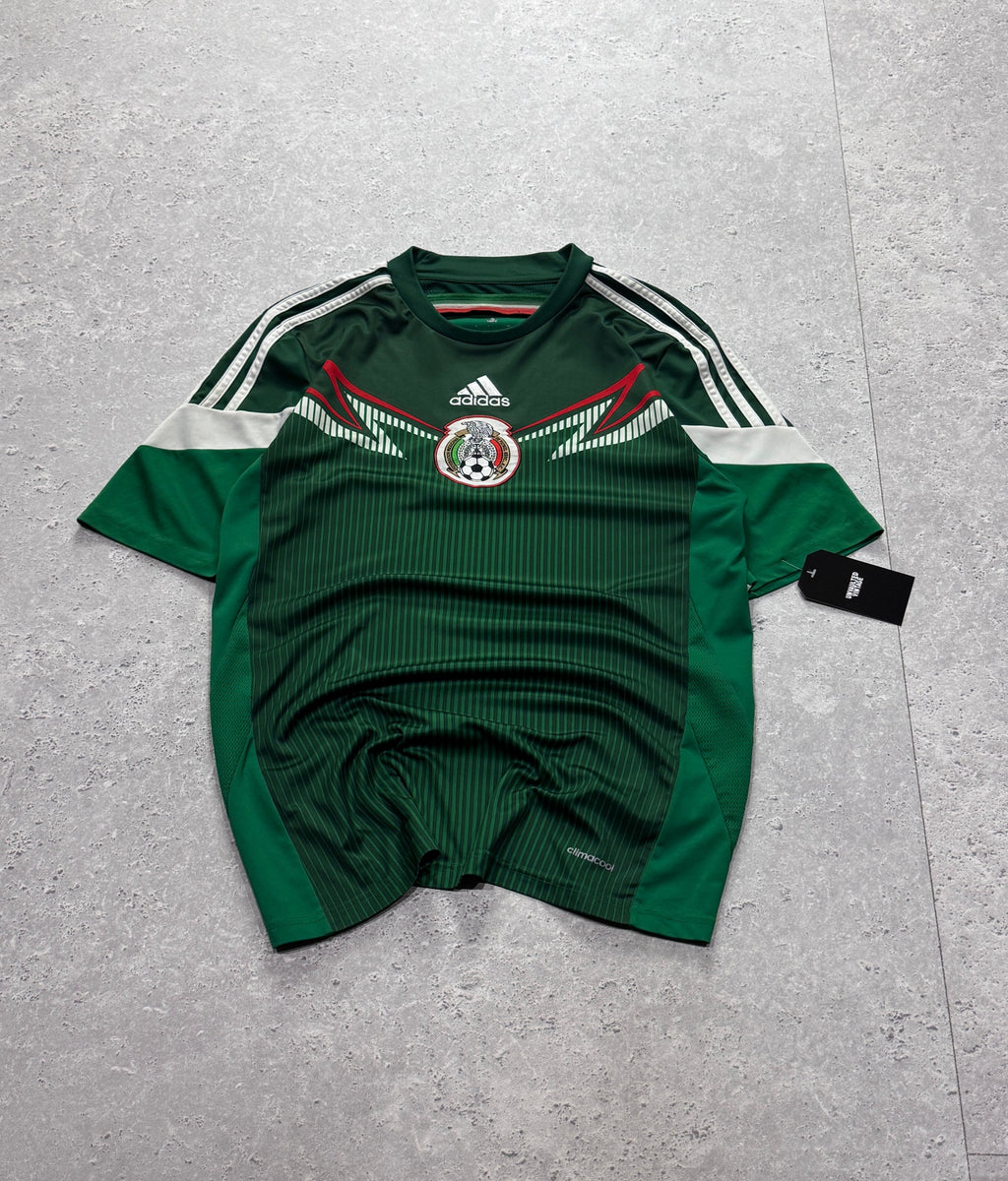 Vintage 2000s Adidas X Mexico Football Jersey (M)