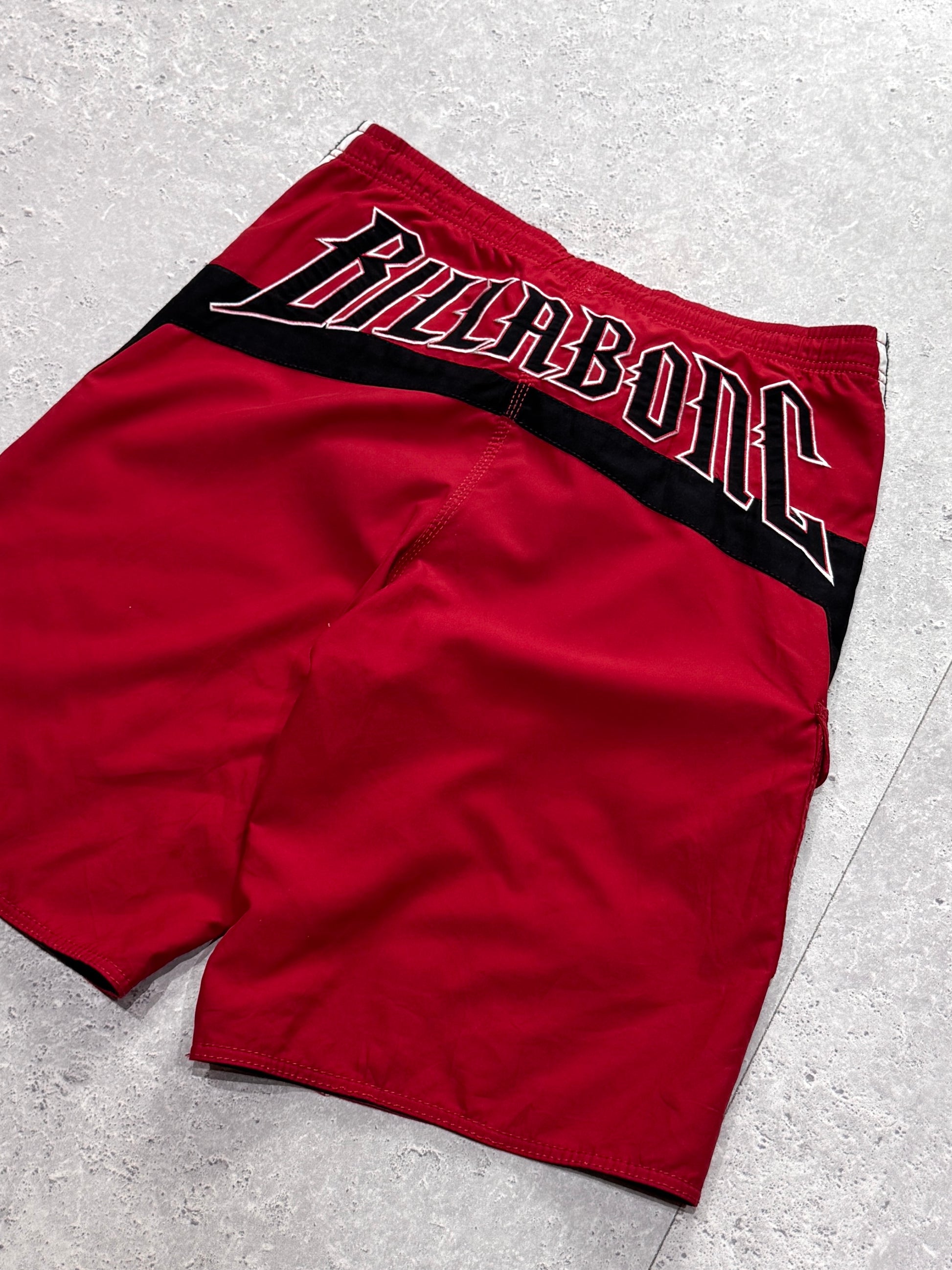 Vintage Y2K Billabong Boardshorts (34”)