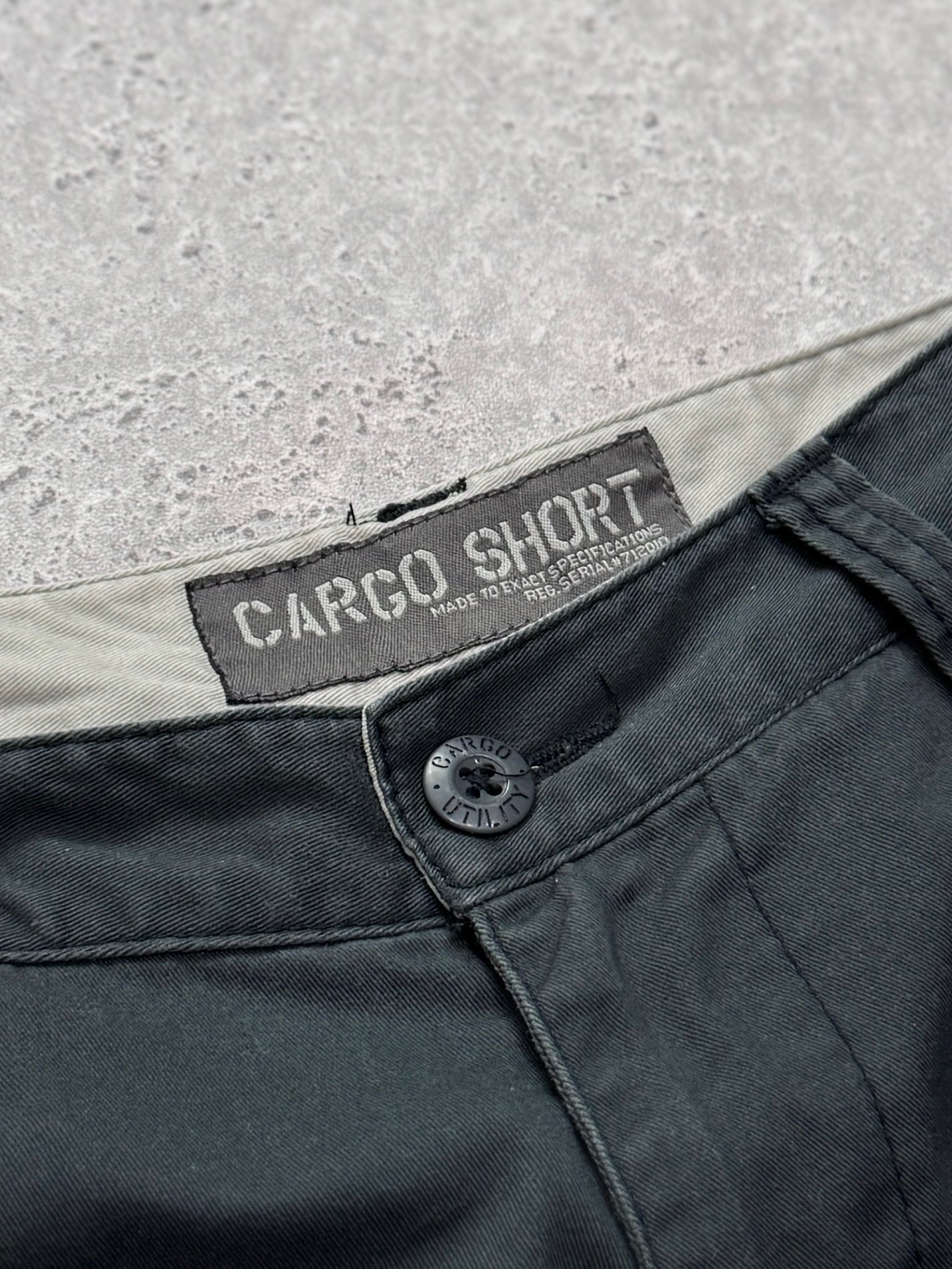Vintage 2000s Cargo Shorts (30”)