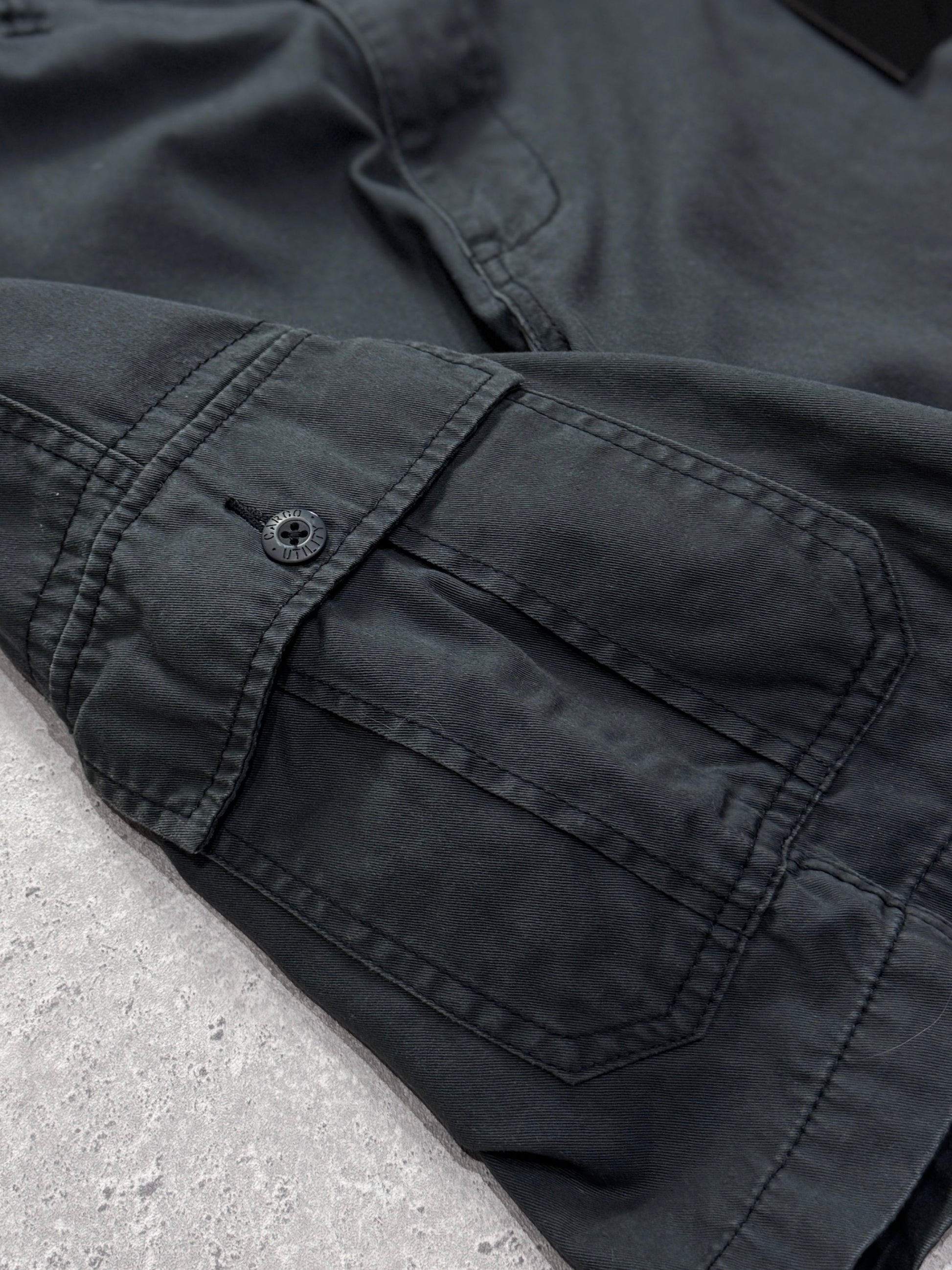 Vintage 2000s Cargo Shorts (30”)