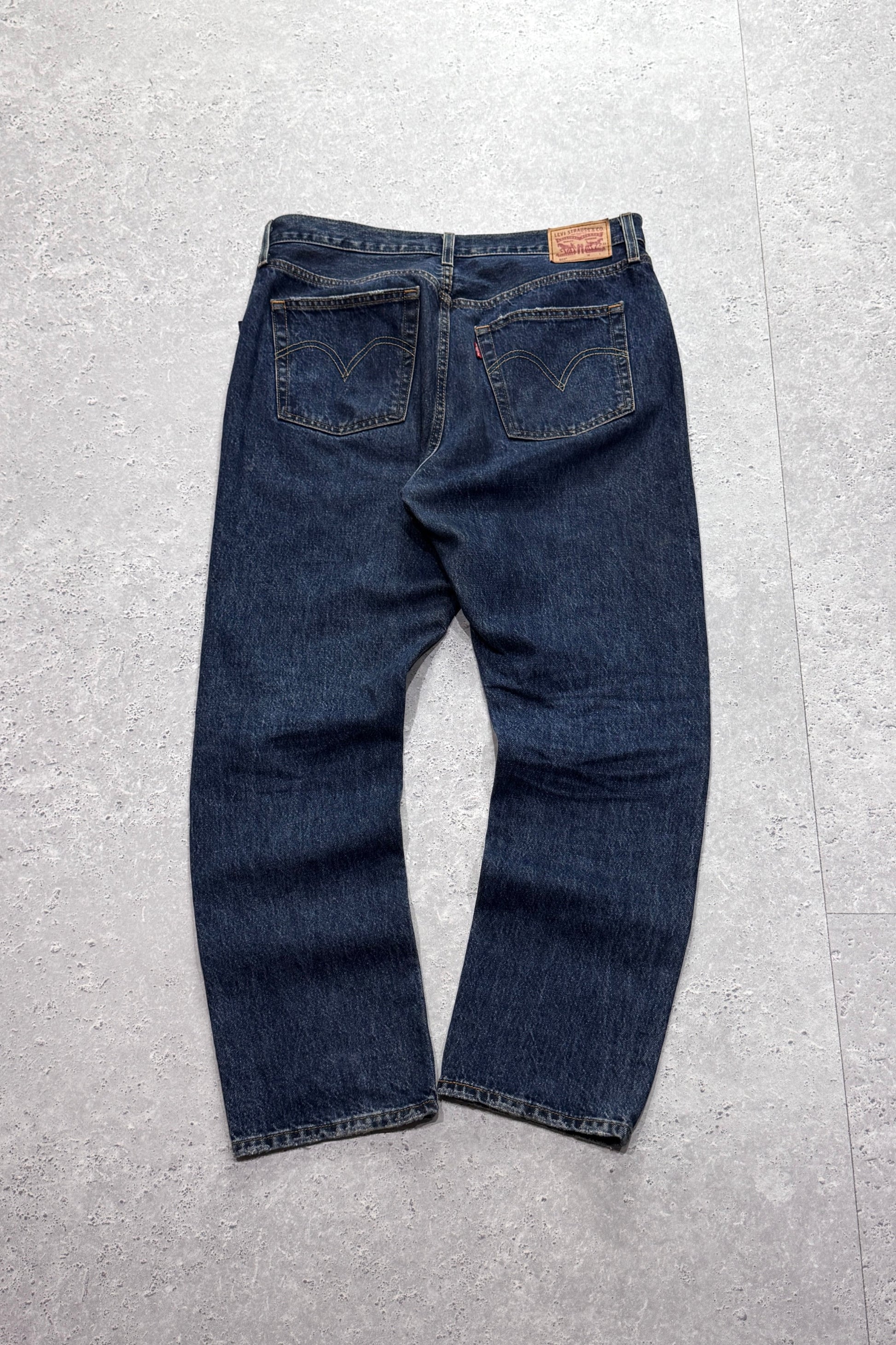 Vintage 2000s Levi Strauss 501 Denim Jeans (34”)