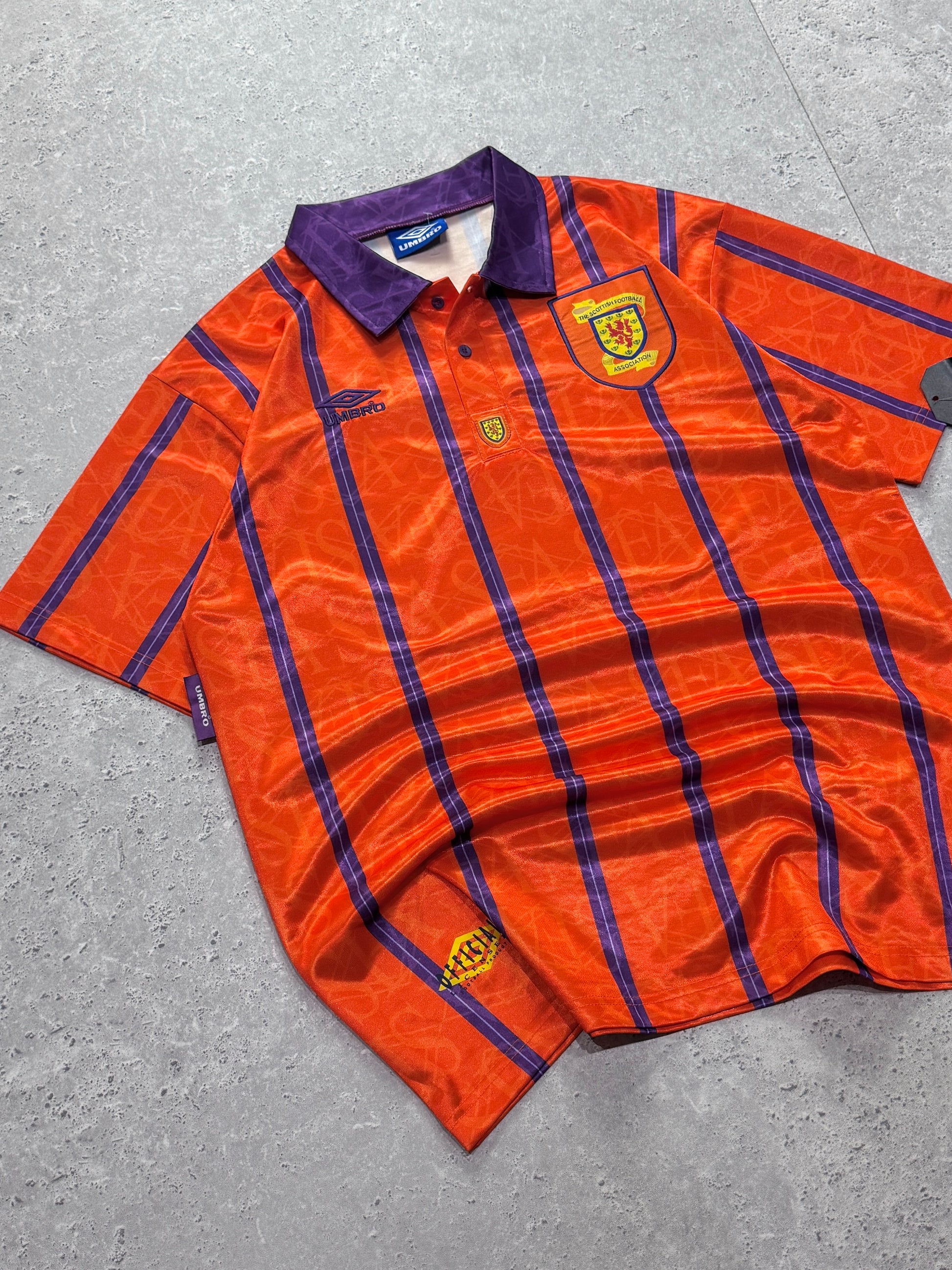 Vintage 1993/1994 Umbro X Scotland Football Jersey (L)