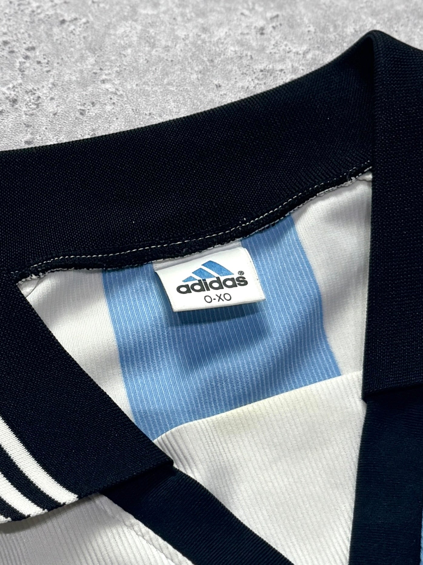 Vintage 2000s Adidas X Argentina Blank Football Jersey (XL)