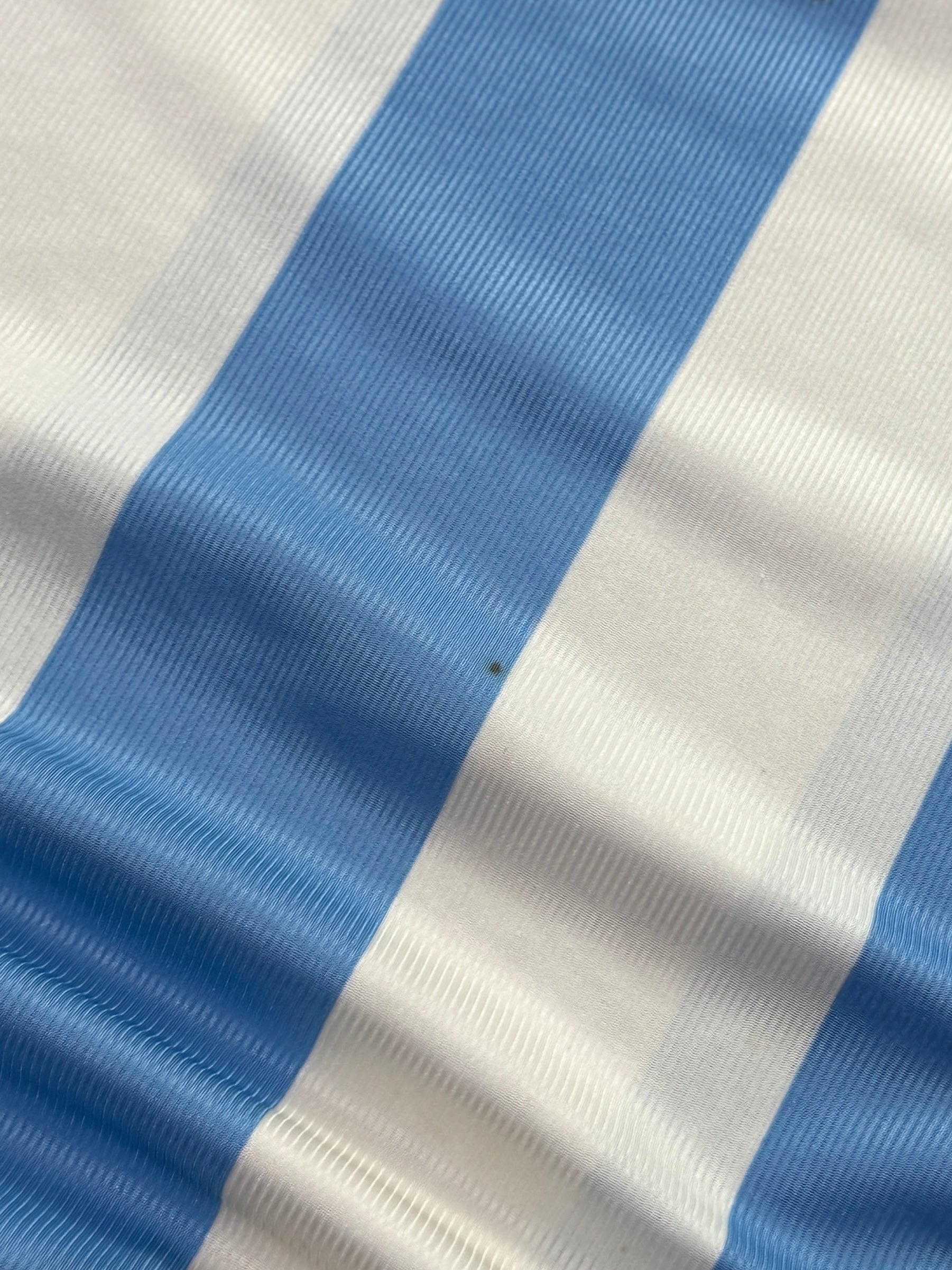 Vintage 2000s Adidas X Argentina Blank Football Jersey (XL)