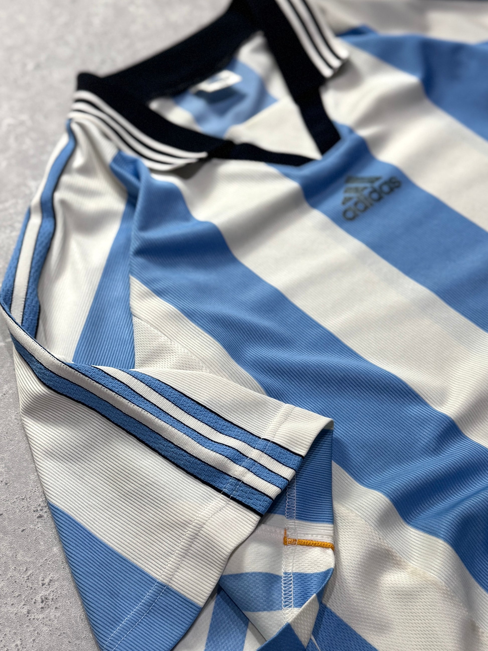 Vintage 2000s Adidas X Argentina Blank Football Jersey (XL)