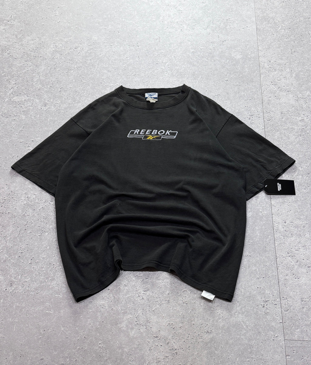 Vintage 2000s Reebok Spellout Embroidered Tee (XL)