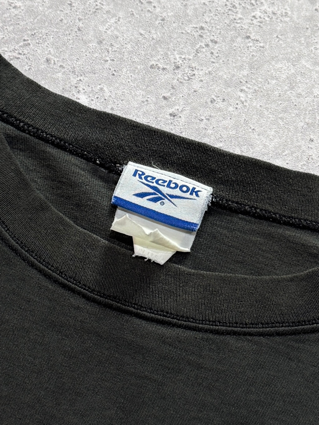 Vintage 2000s Reebok Spellout Embroidered Tee (XL)