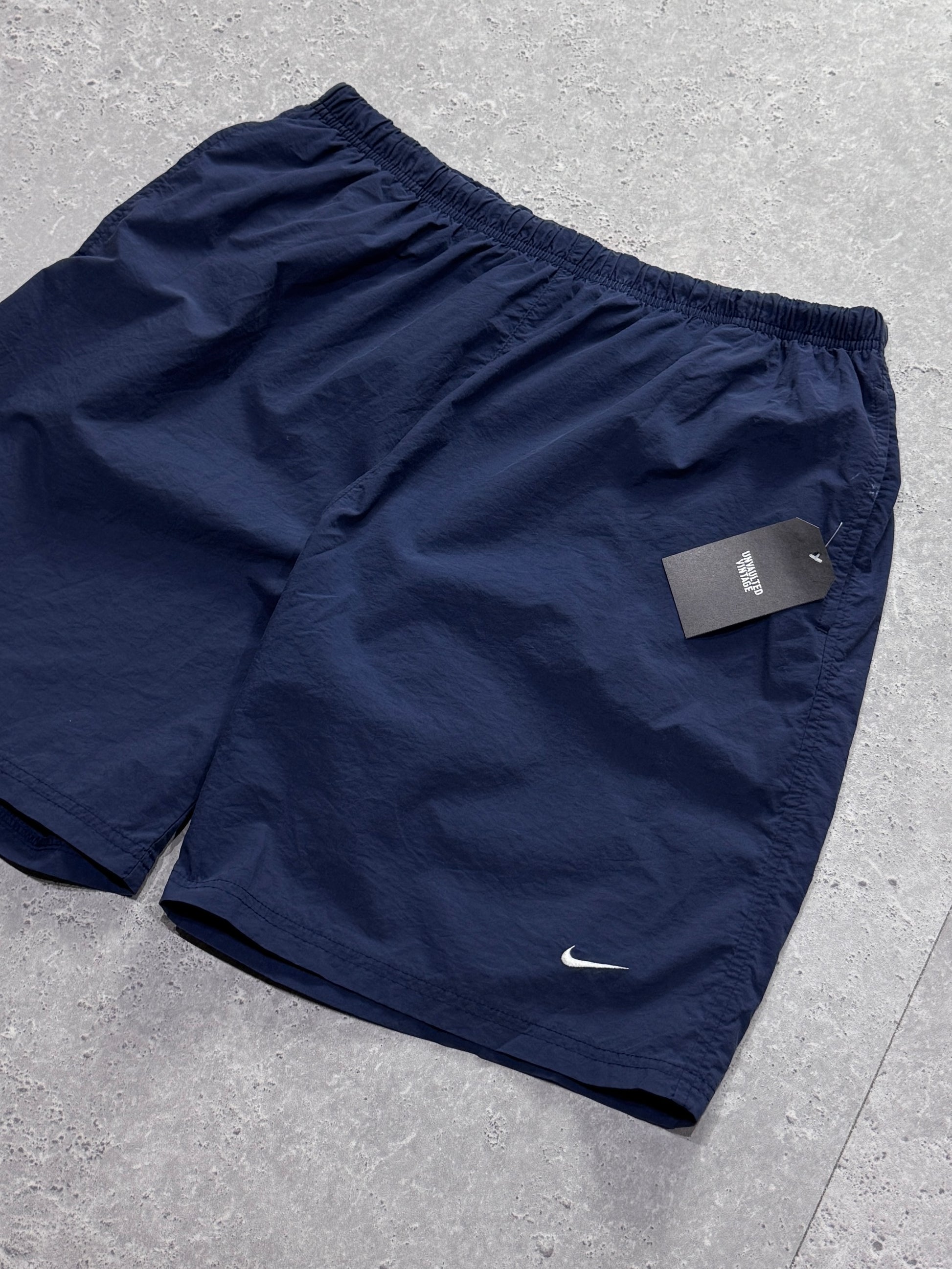 Vintage 2000s Nike Track Shorts (L)
