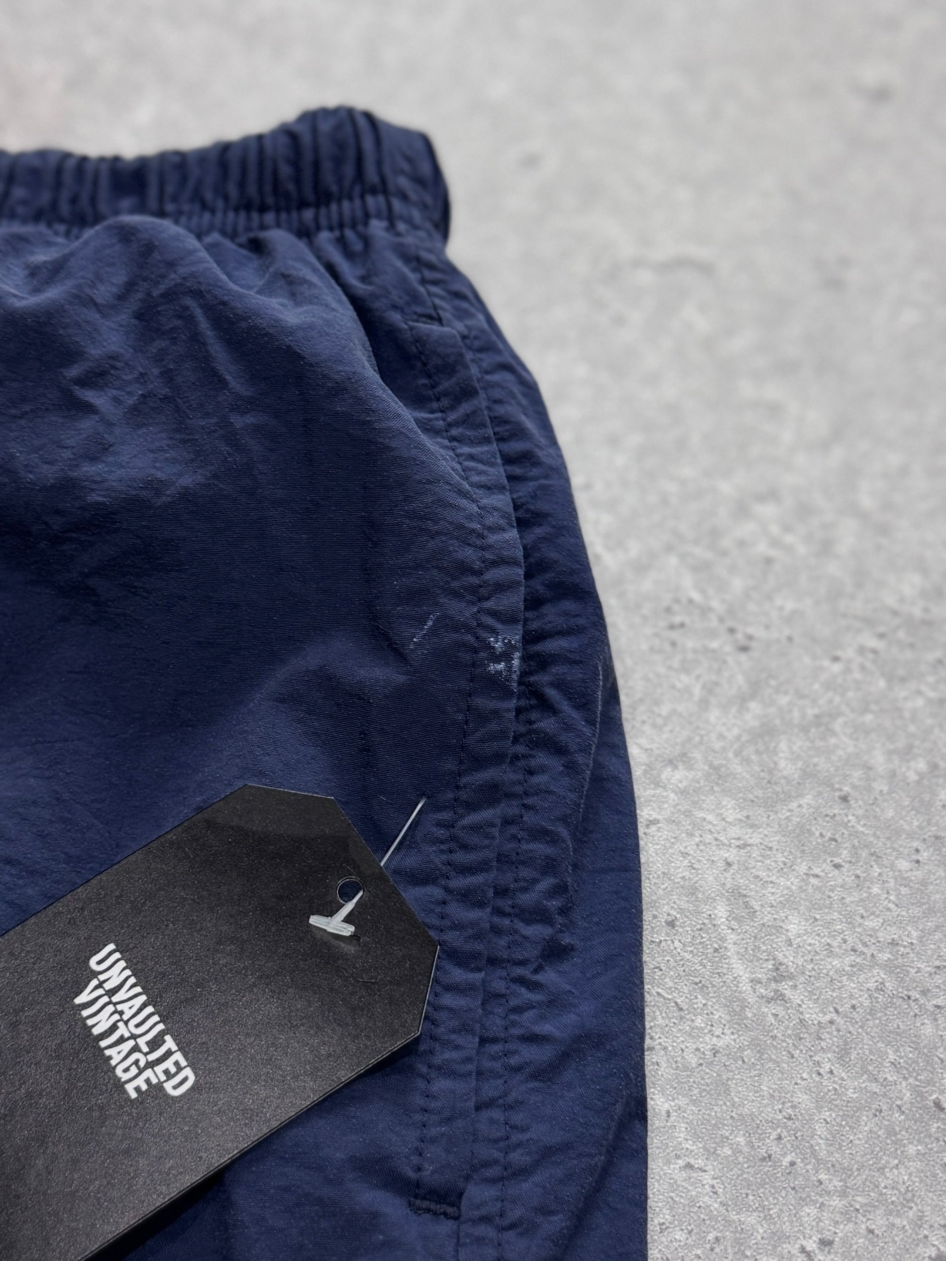 Vintage 2000s Nike Track Shorts (L)