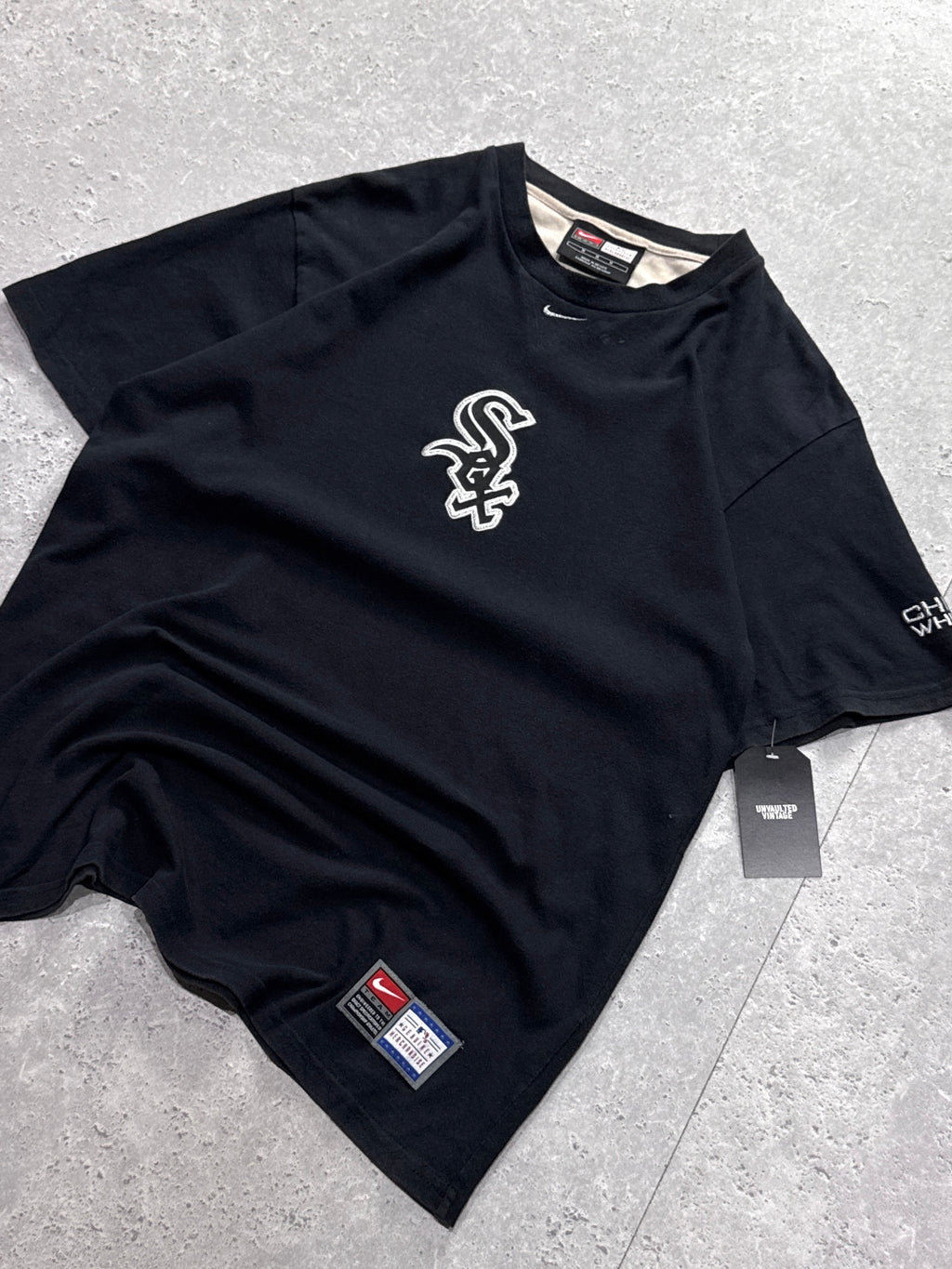 Vintage 2000s Nike X Chicago White Sox MLB Tee (M)