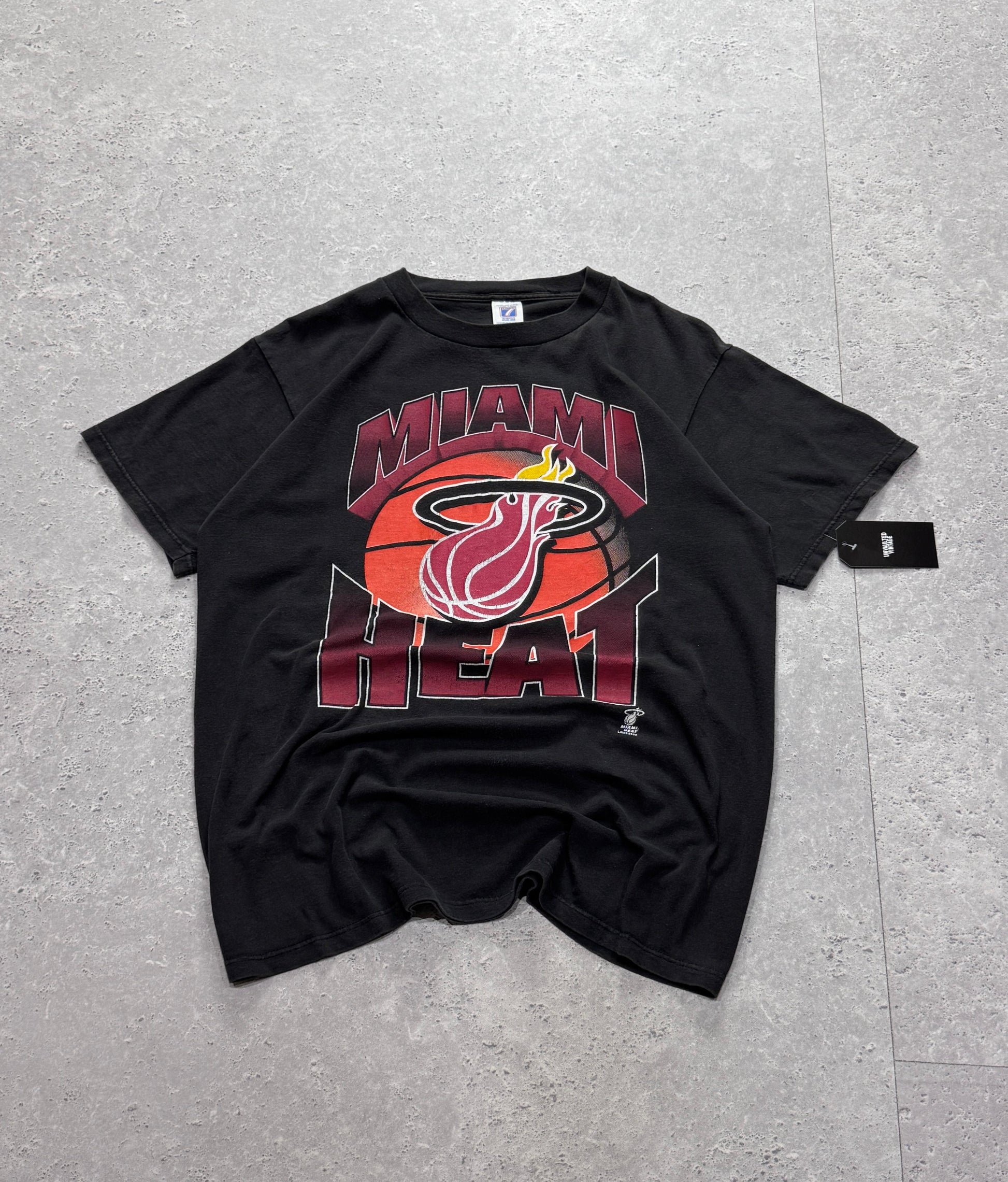 Vintage 90s Miami Heat NBA Tee (L)