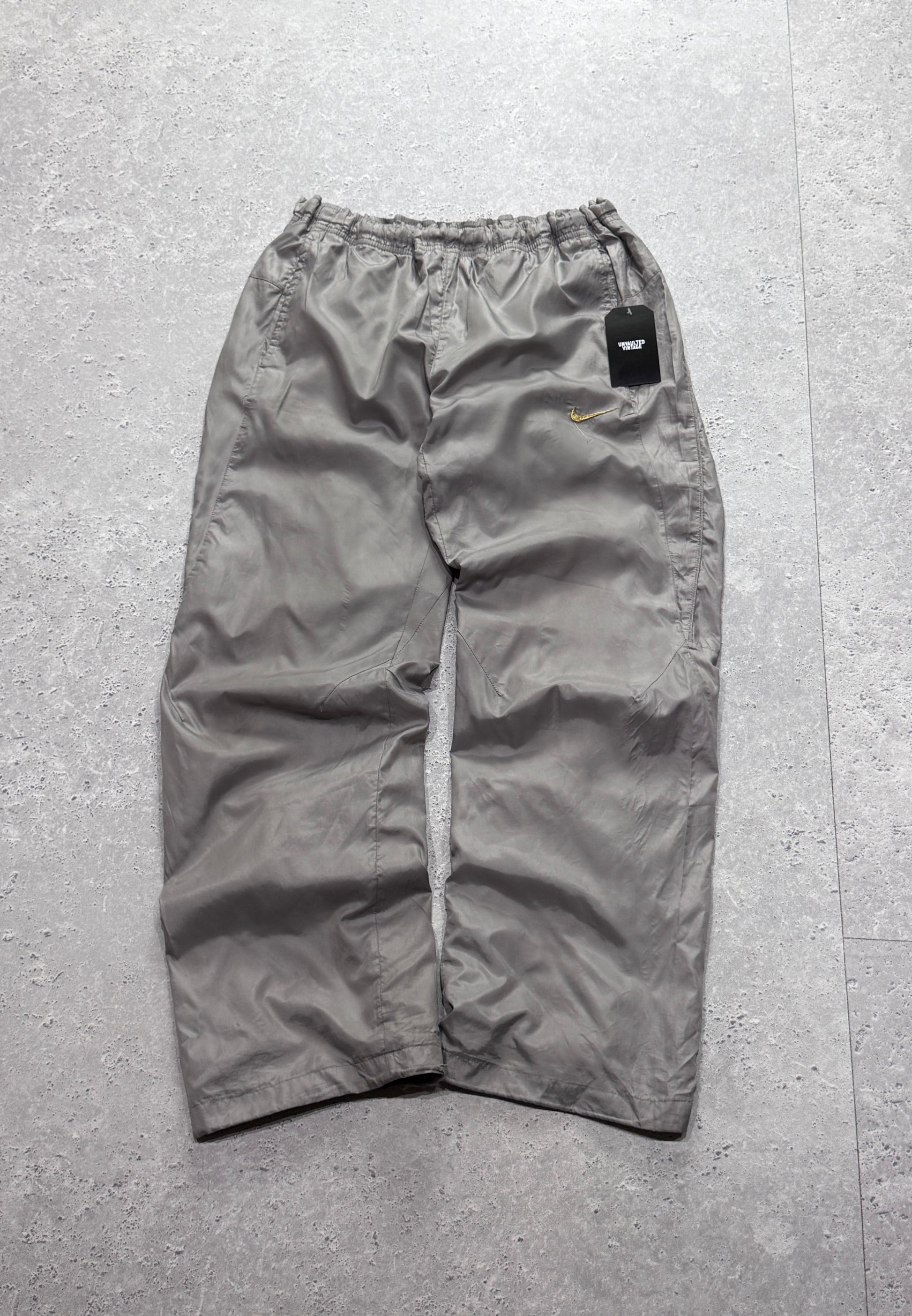 Vintage 2000s Nike Track Pants (L)