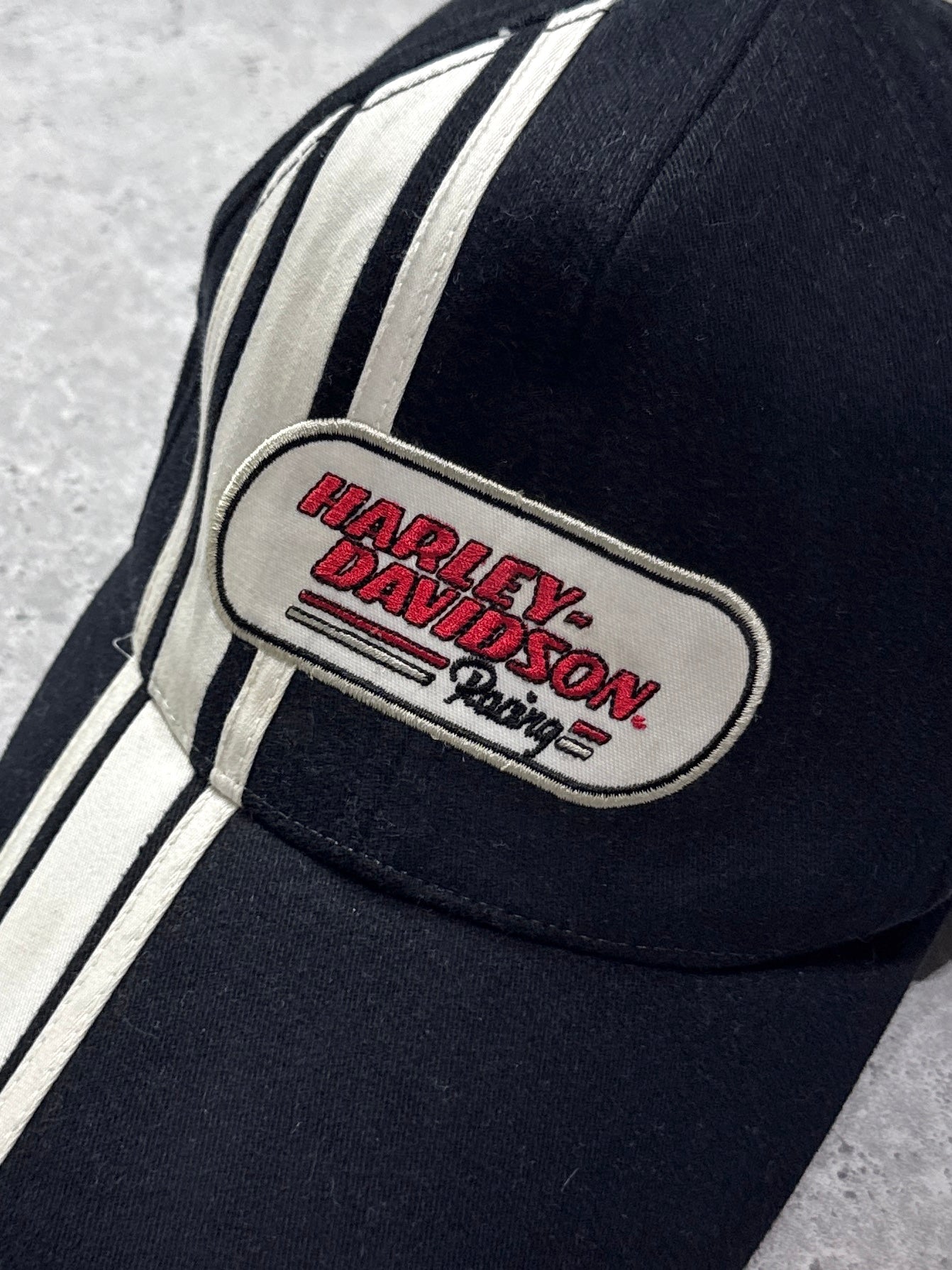 Vintage 2000s Harley Davidson Racing Fitted Cap (L)