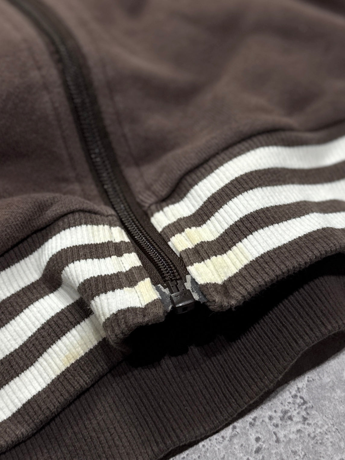 Vintage 2000s Adidas Zip Up Jacket (S)