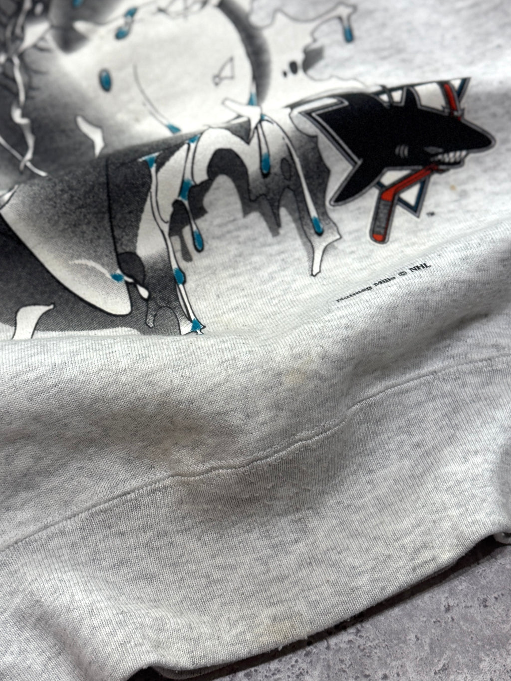 Vintage 90s Nutmeg X San Jose Sharks NHL Breakthrough Sweater (M)