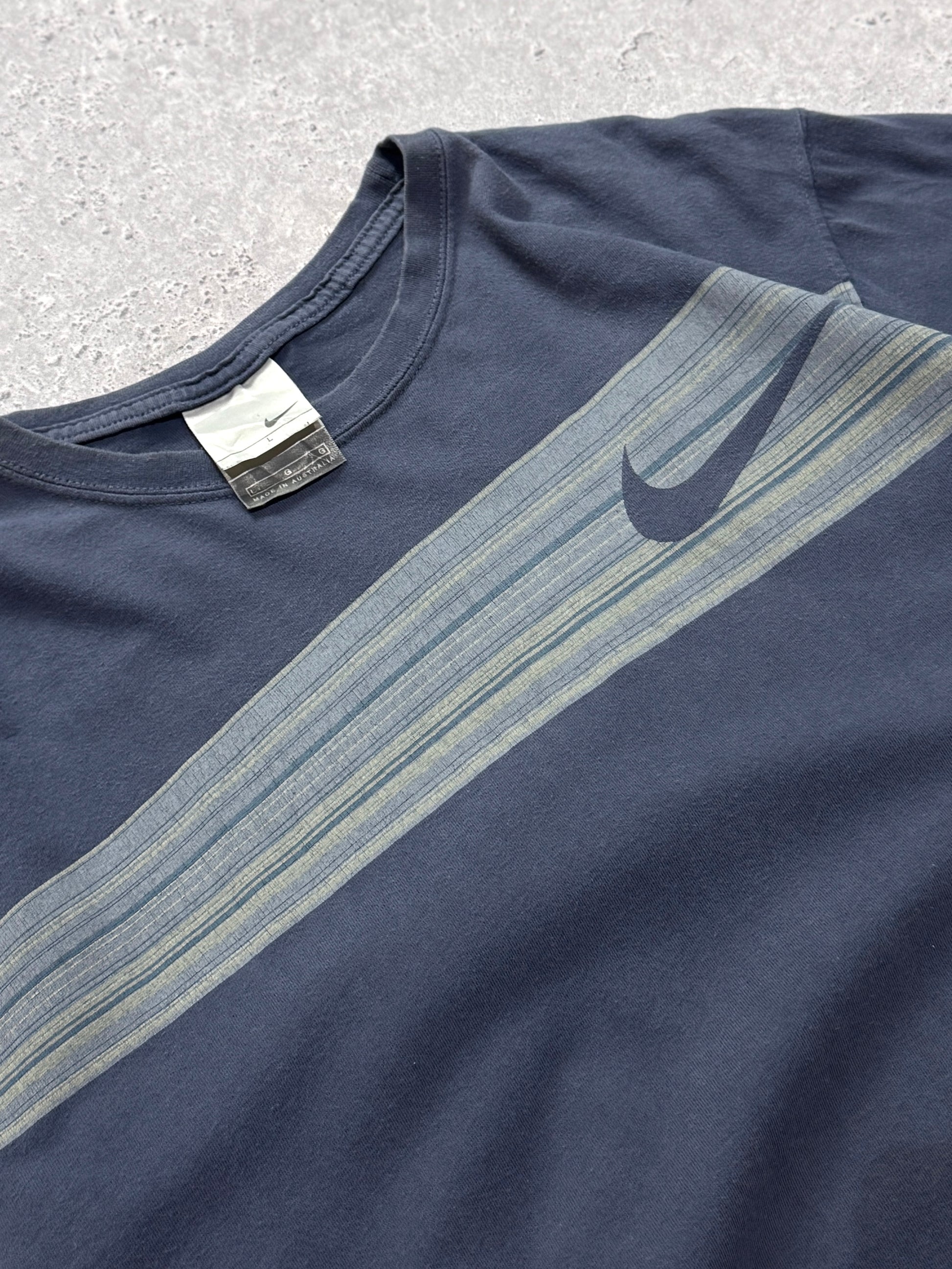 Vintage 2000s Nike Swoosh Tee (L)