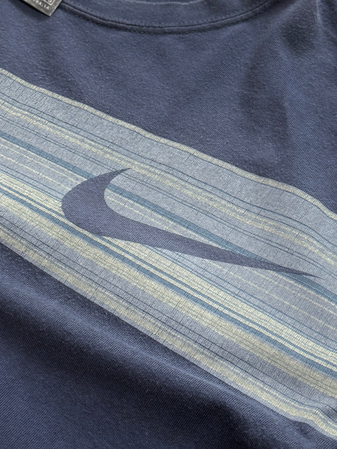 Vintage 2000s Nike Swoosh Tee (L)