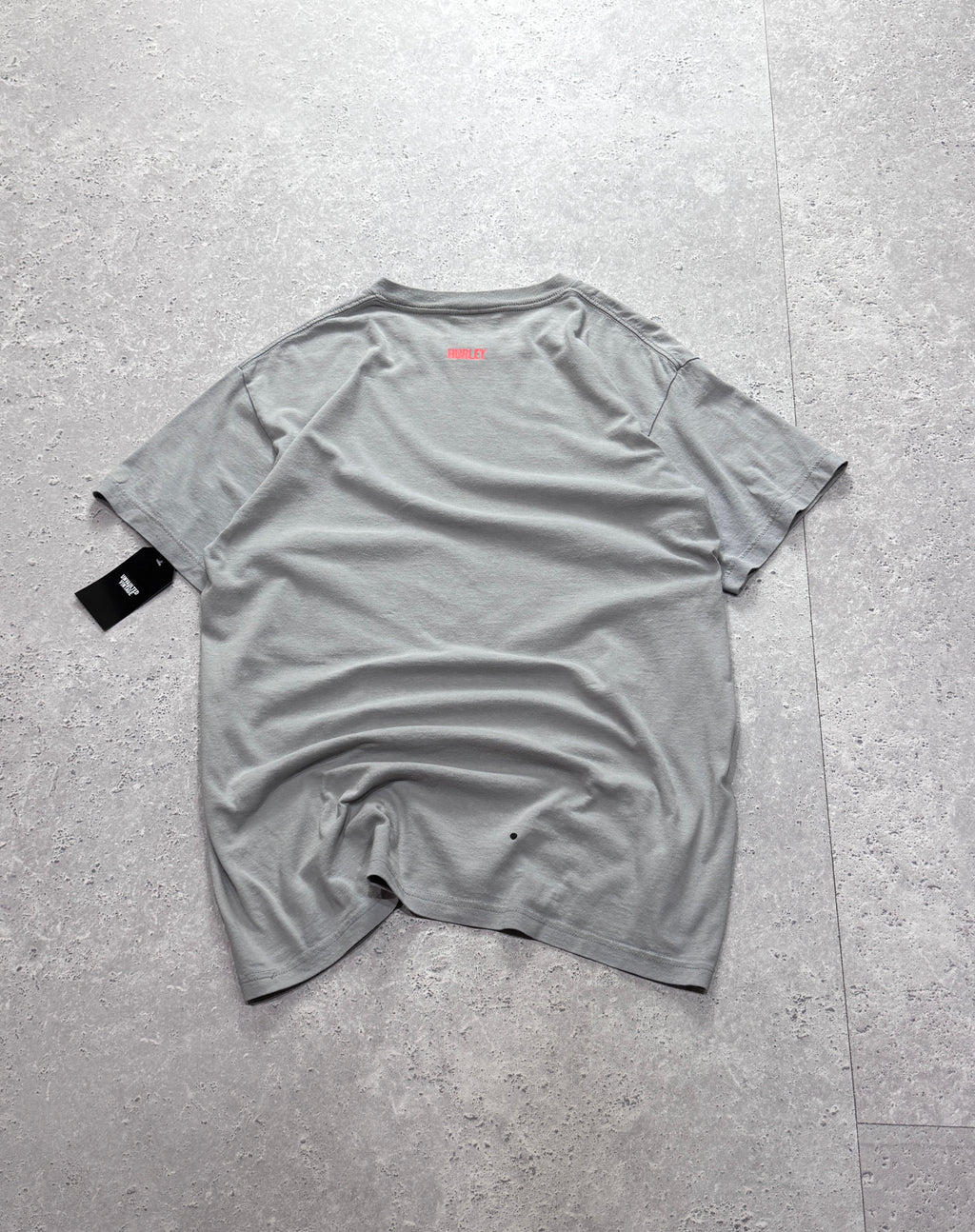 Vintage 2000s Hurley International Surfwear Tee (L)