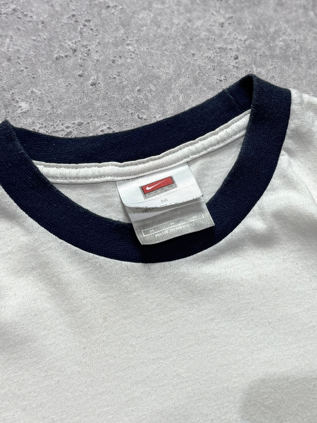 Vintage 2000s Nike X New York Yankees MLB Tee (M)