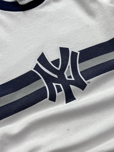 Vintage 2000s Nike X New York Yankees MLB Tee (M)
