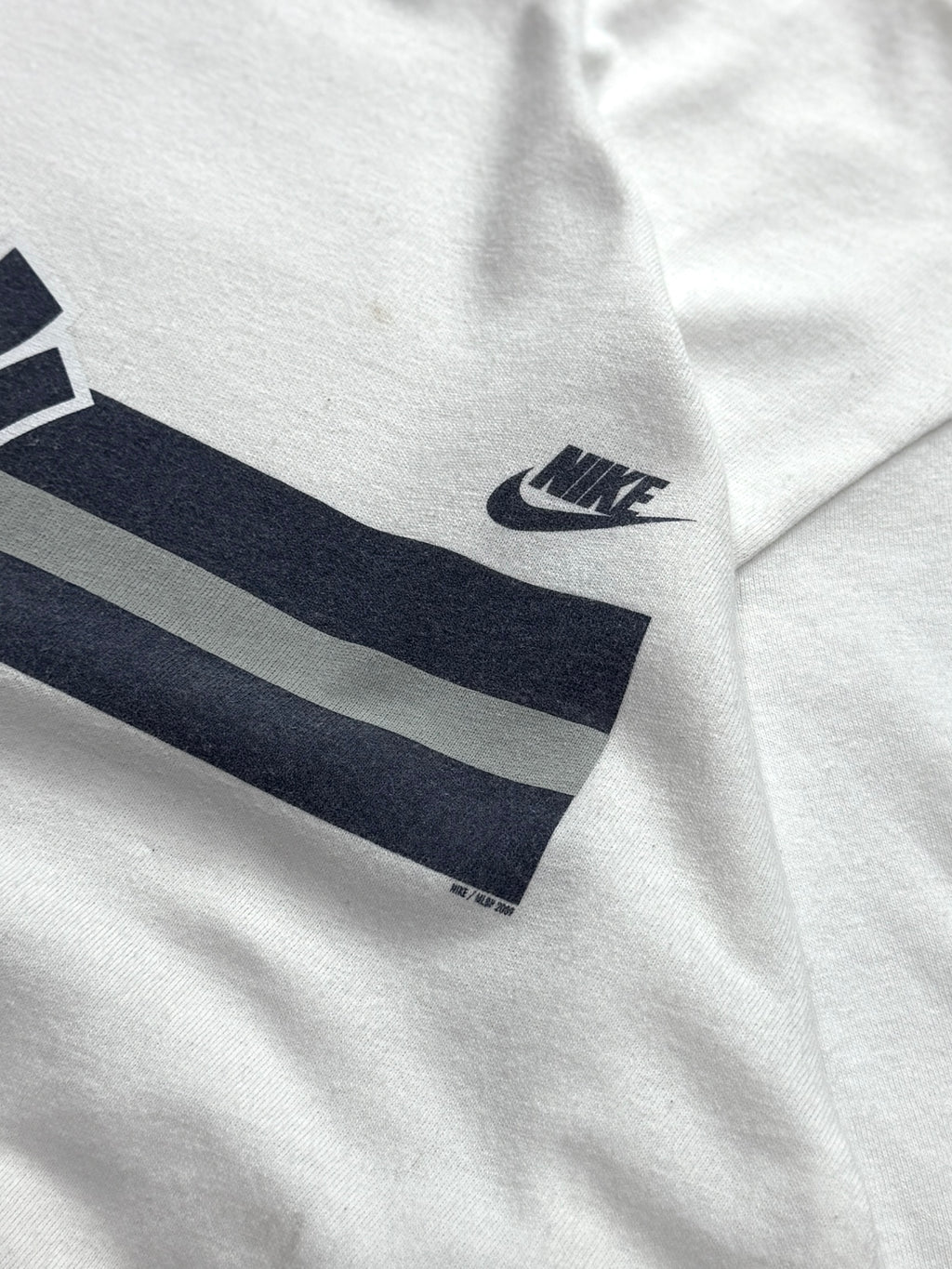 Vintage 2000s Nike X New York Yankees MLB Tee (M)
