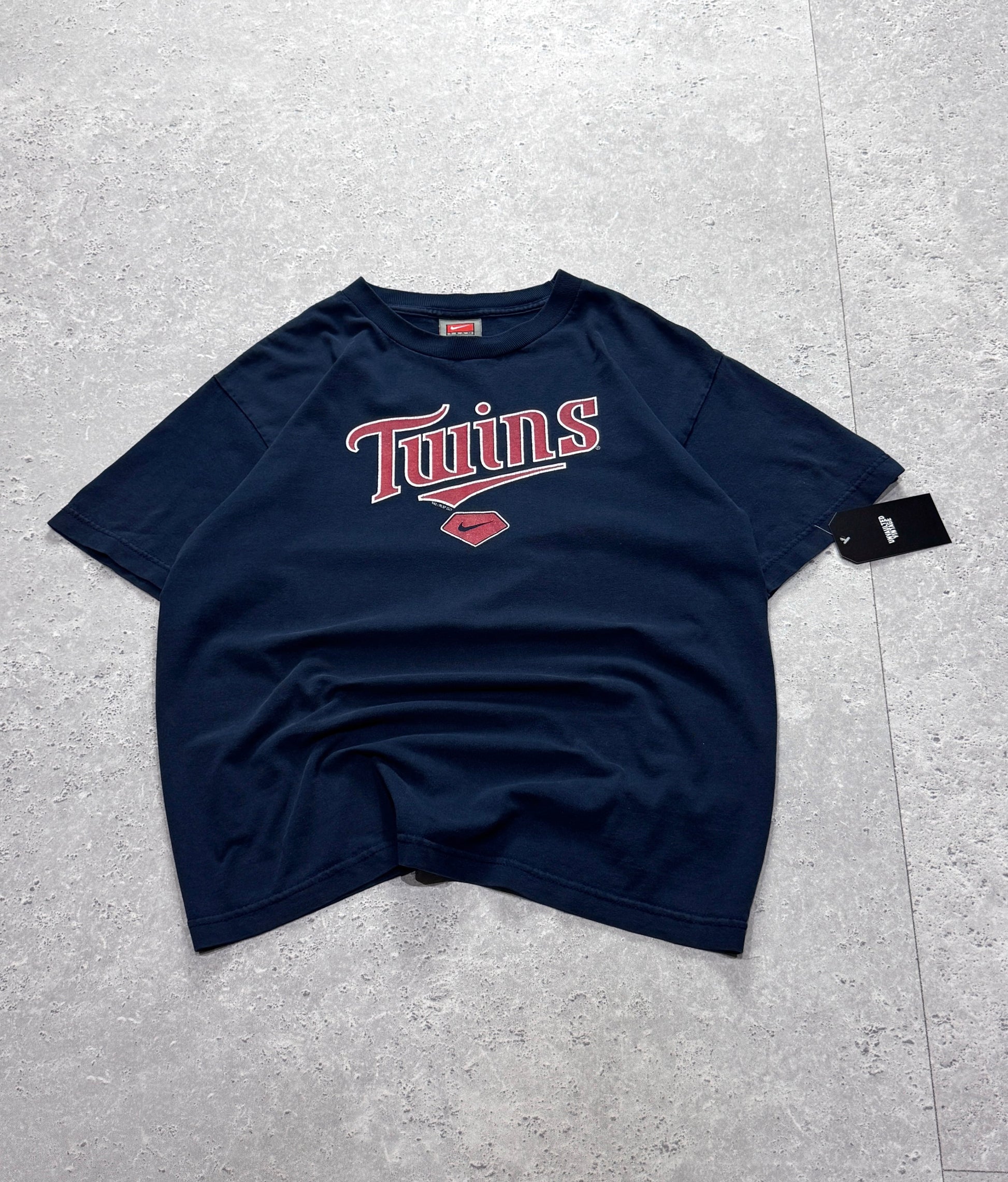 Vintage 2000s Nike X Minnesota Twins MLB Tee (M)