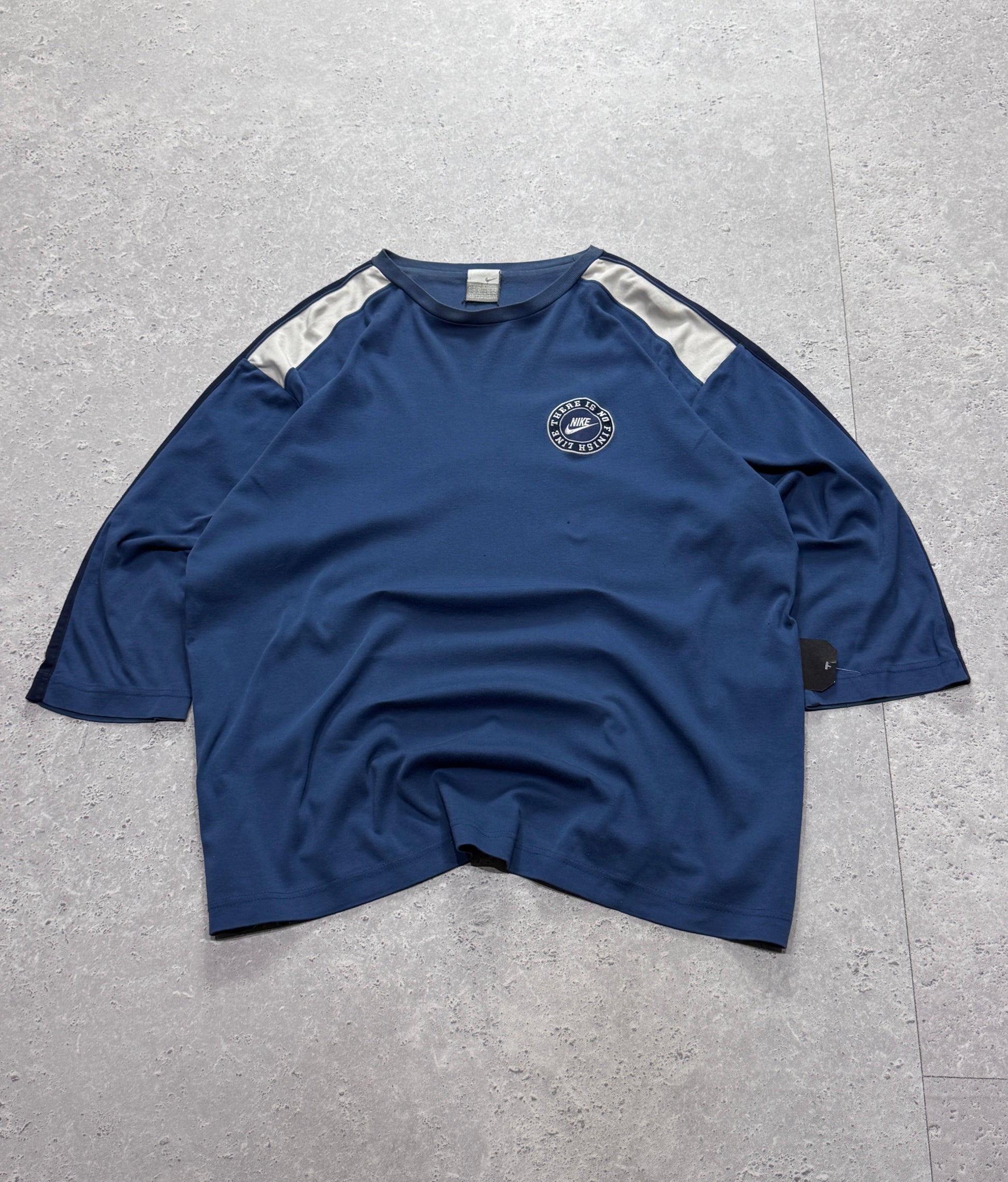 Vintage 2000s Nike 3/4 Sleeve Tee (XL)