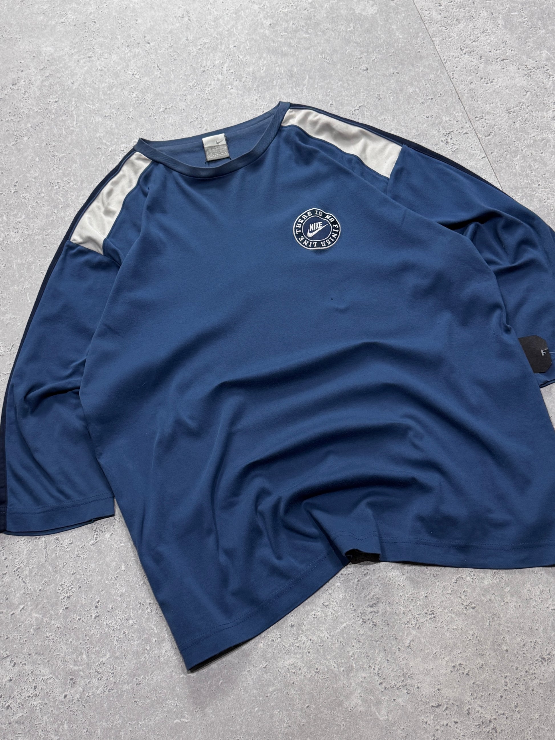 Vintage 2000s Nike 3/4 Sleeve Tee (XL)
