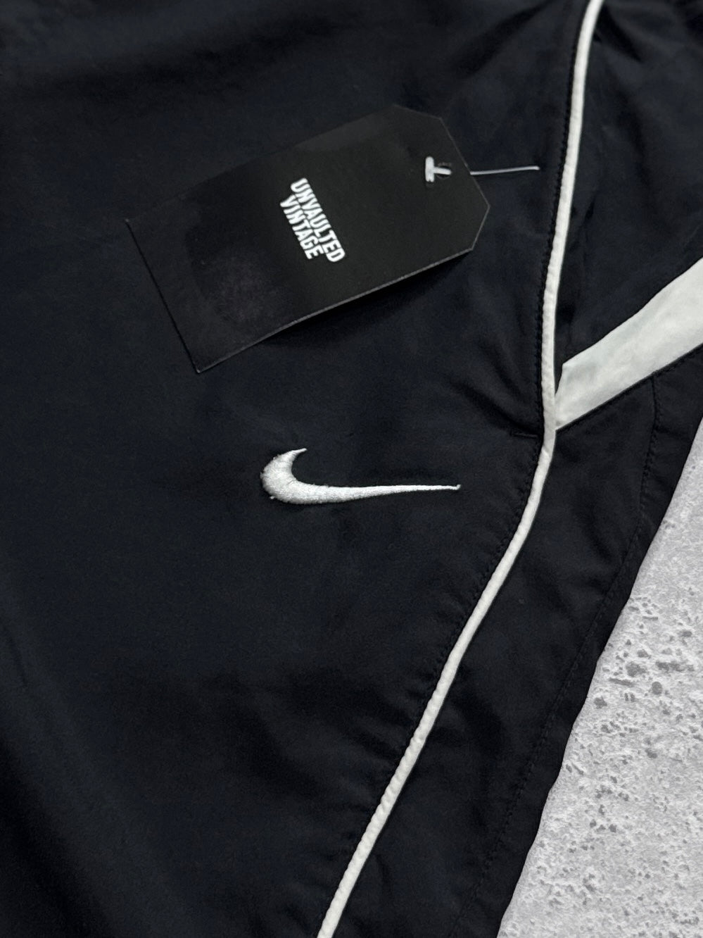 Vintage 2000s Nike Track Shorts (XL)