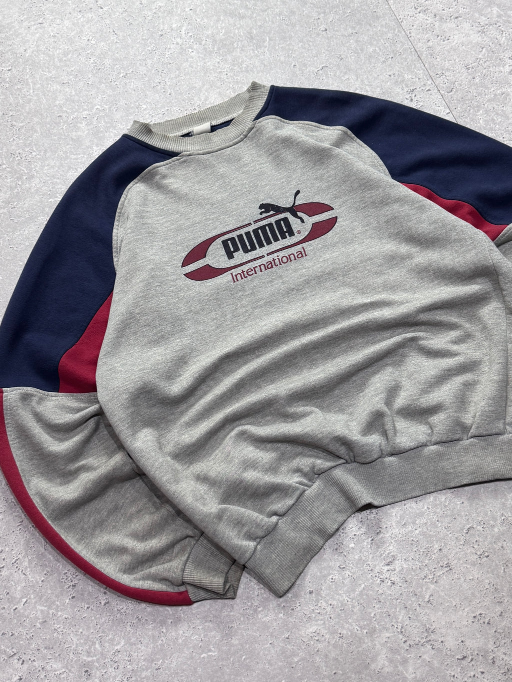 Vintage 90s Puma International Sweater (L)