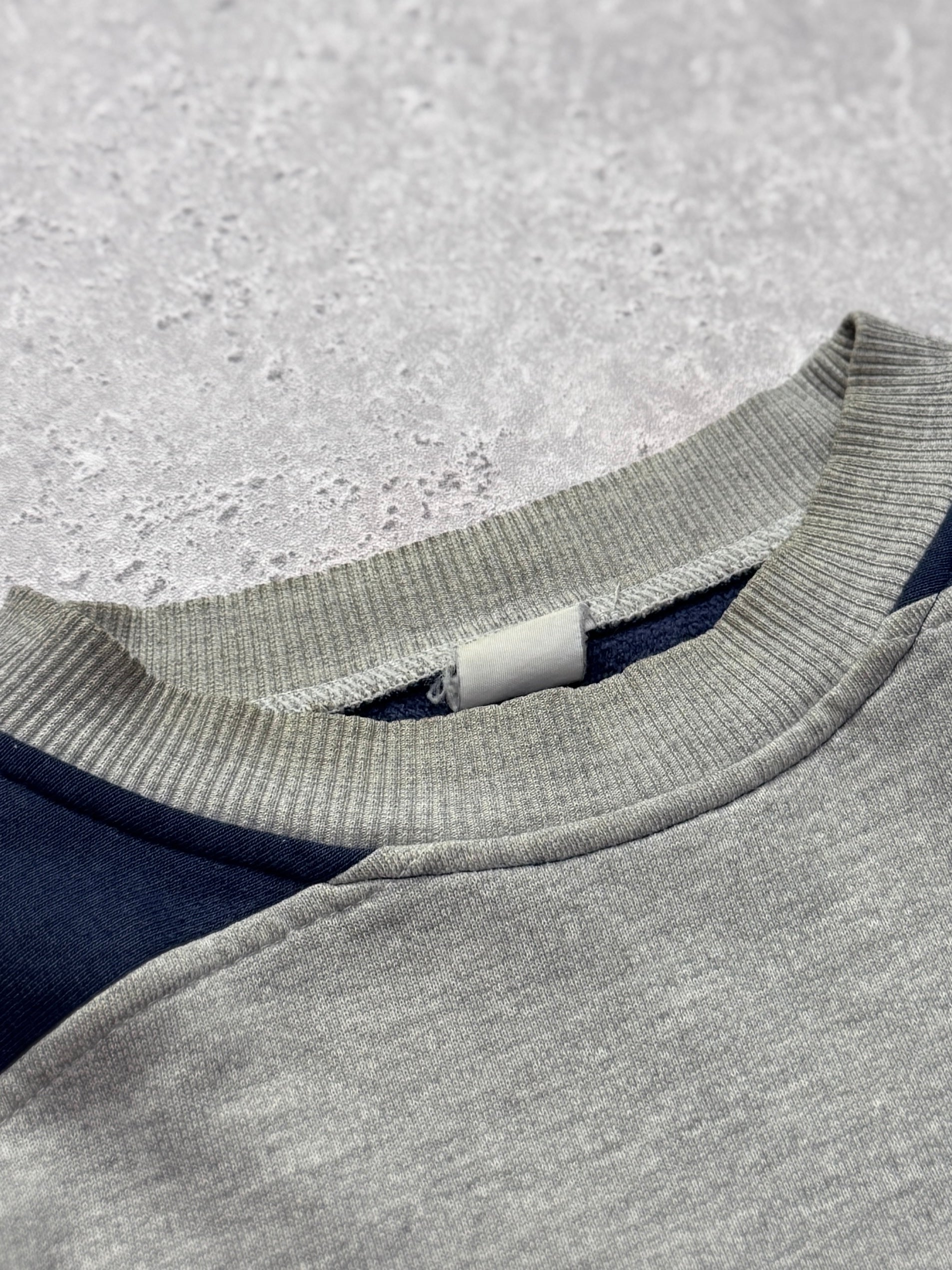Vintage 90s Puma International Sweater (L)