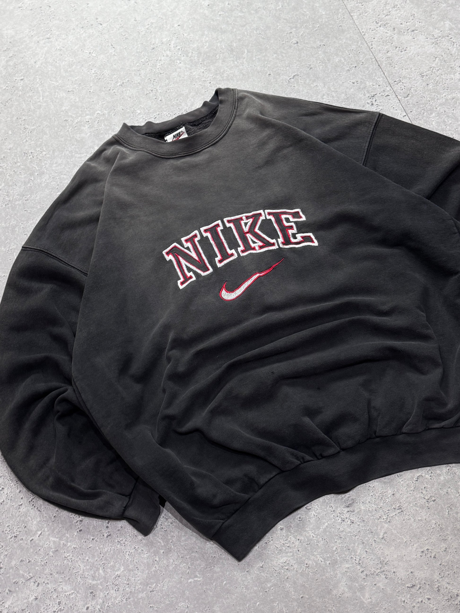 Vintage 90s Nike Embroidered Spellout Sweater (XL)