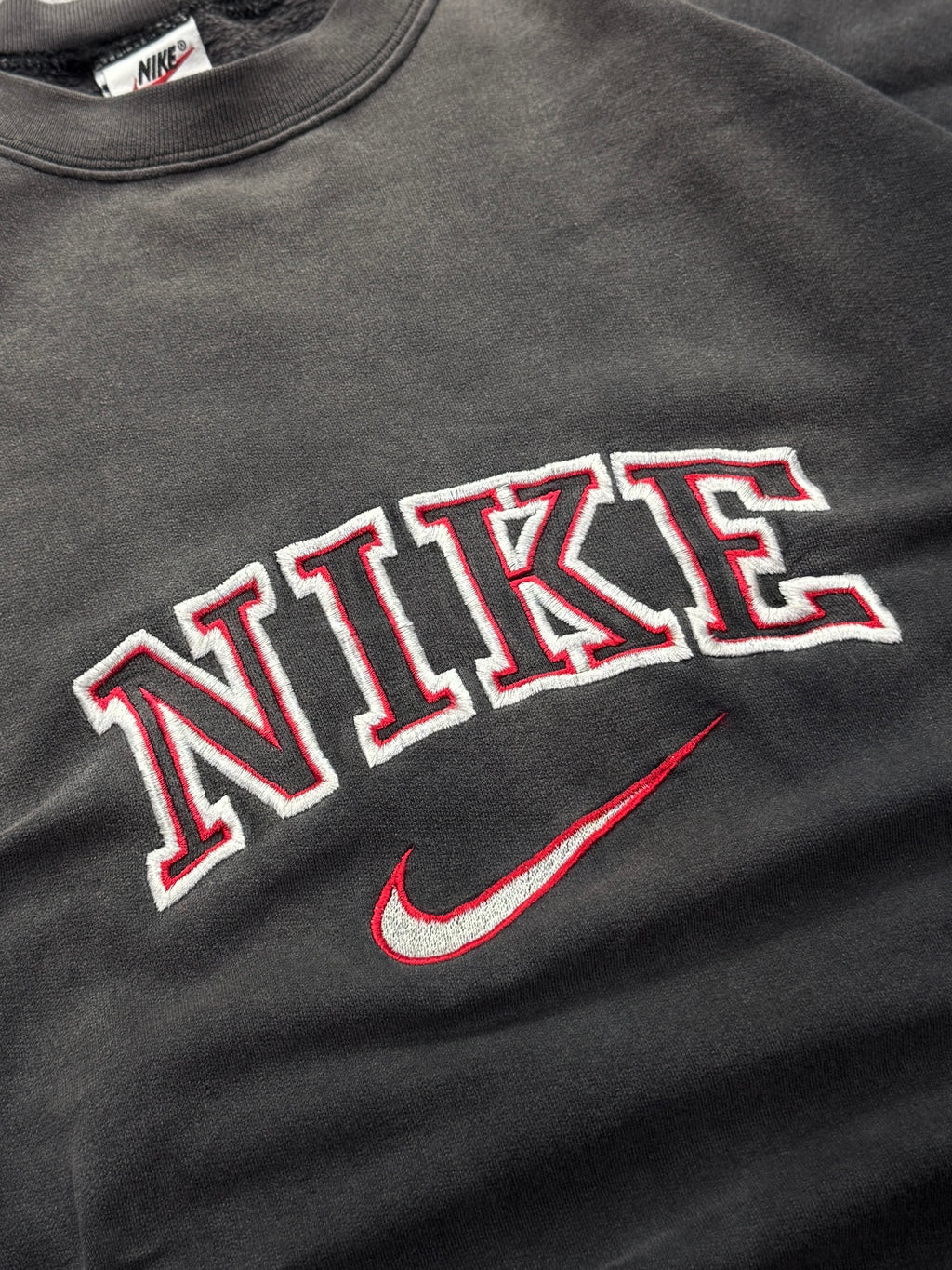 Vintage 90s Nike Embroidered Spellout Sweater (XL)