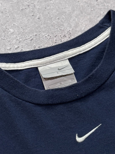Vintage 2000s Nike Centre Swoosh Long Sleeve Tee (L)