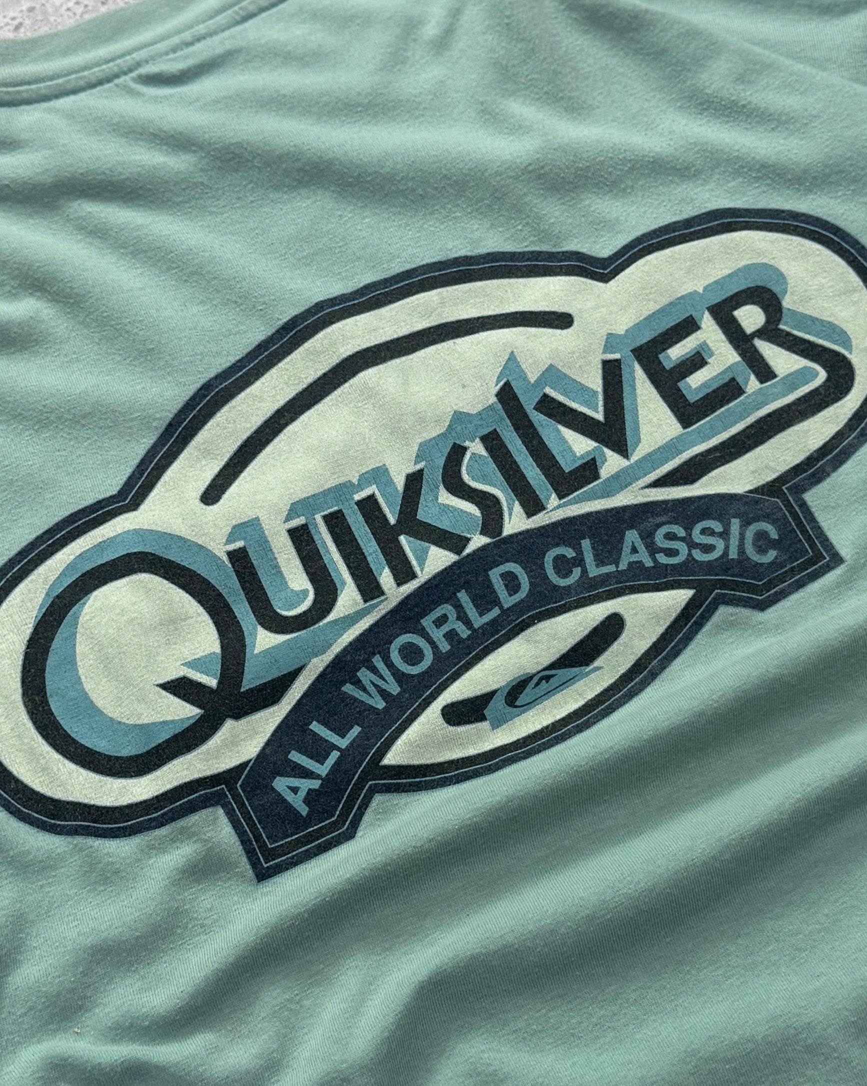 Vintage 90s Quiksilver All World Classic Surfwear Tee (XL)