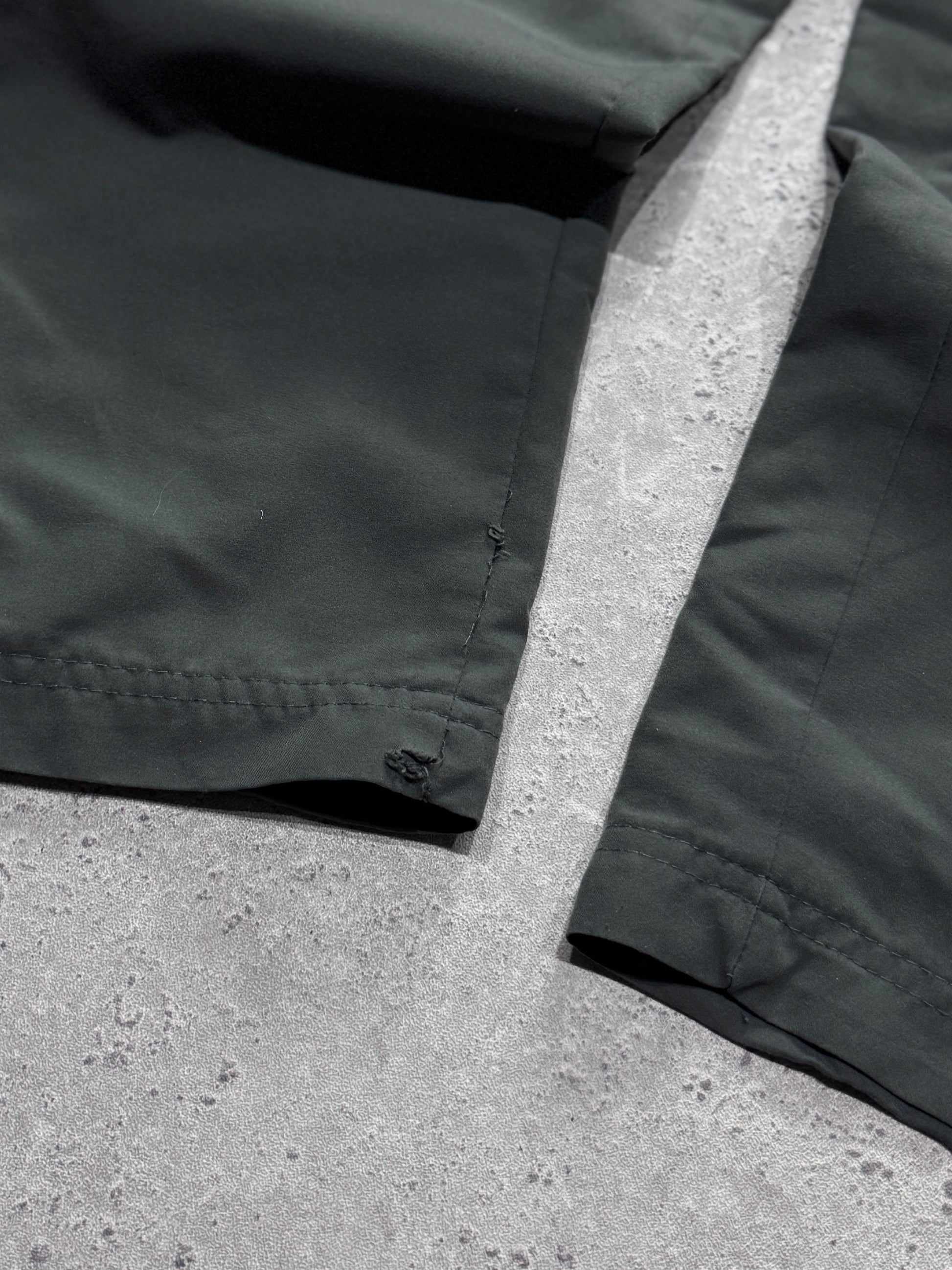 Vintage 2000s Umbro Spellout Track Pants (L)
