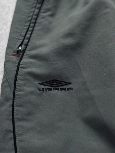 Vintage 2000s Umbro Spellout Track Pants (L)