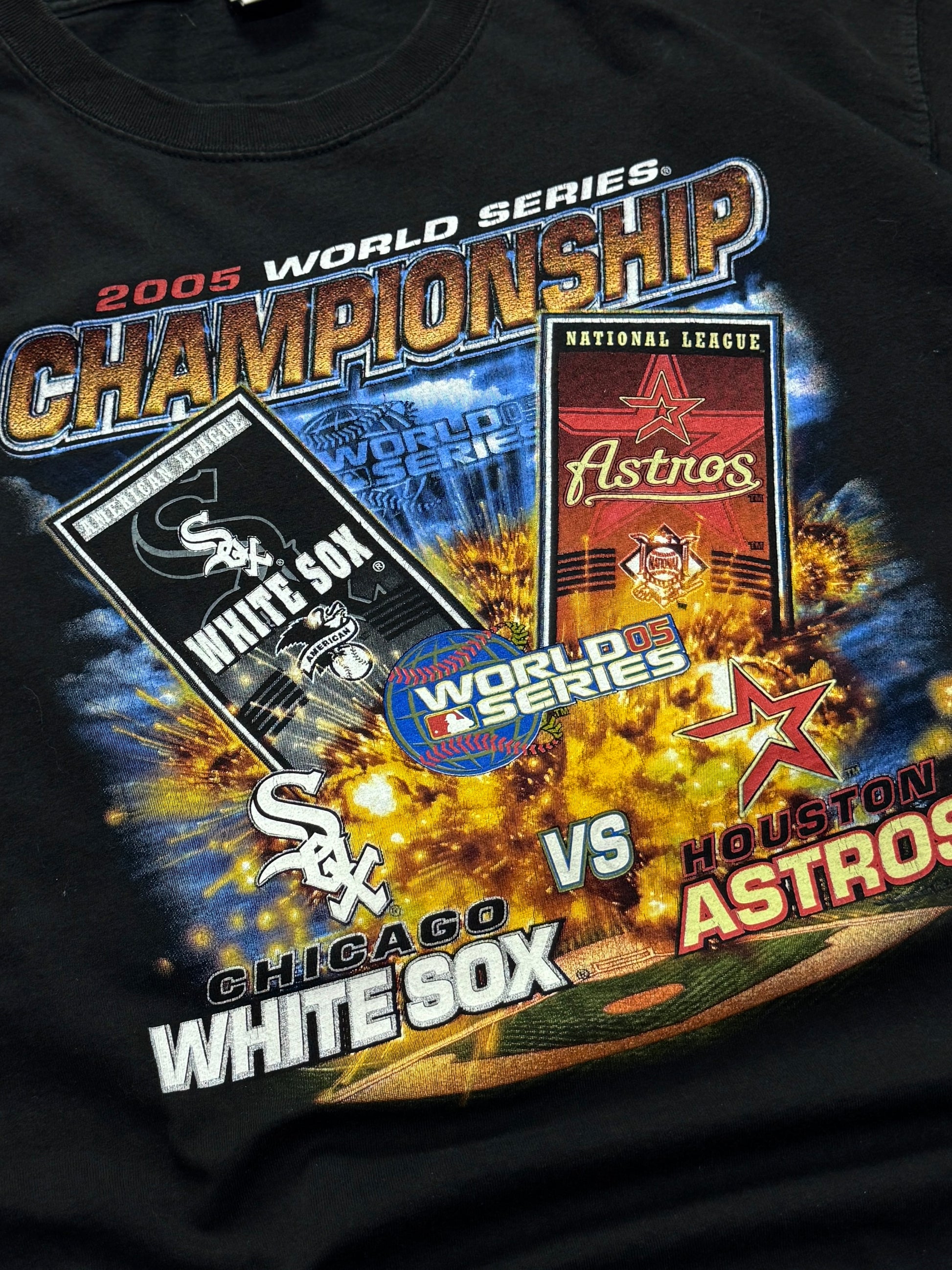 Vintage 2005 MLB World Series Chicago White Sox vs Houston Astros Tee (XL)